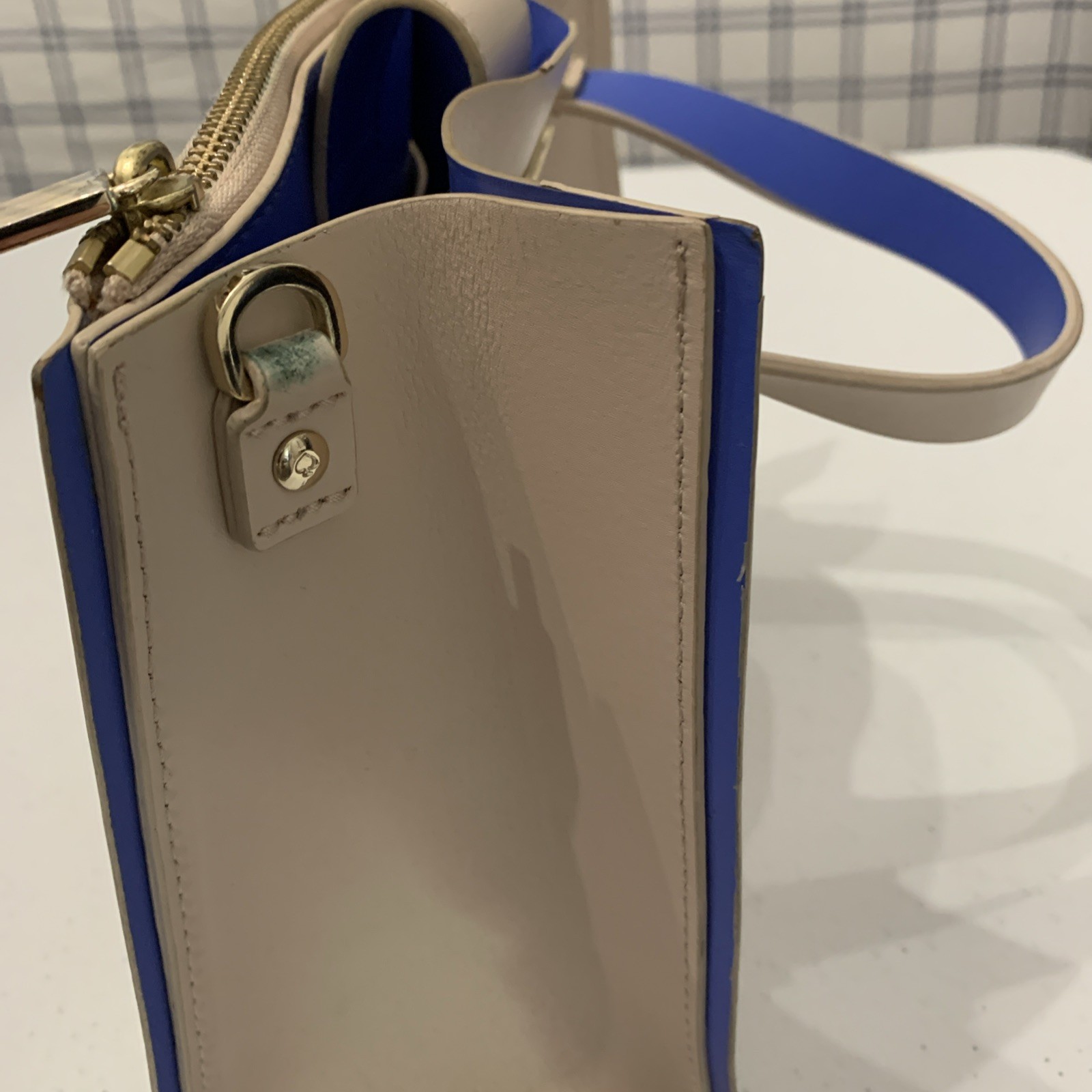 Kate Spade New York Beige Blue Accent Medium Satchel Zip Top No shoulder Strap