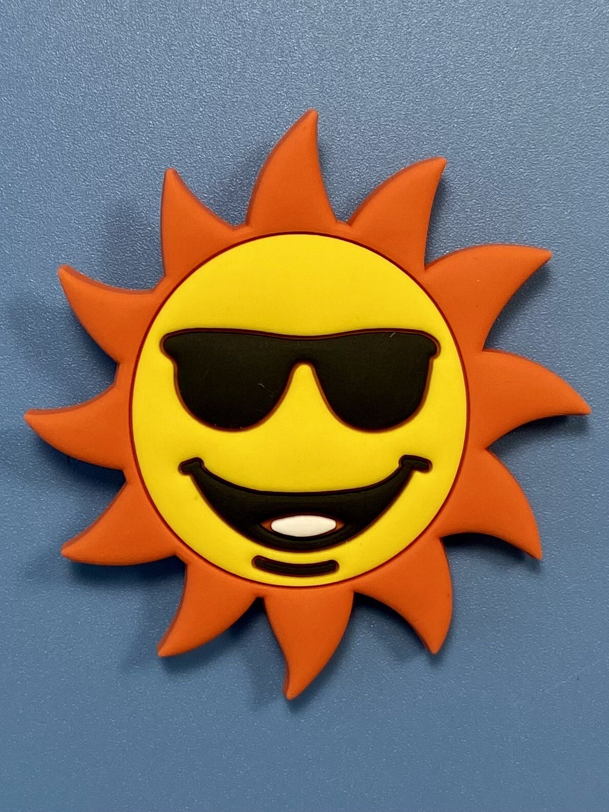 Bogg Bag Charm – Cool Sunshine Wearing Sunglasses – 3.25 Inches