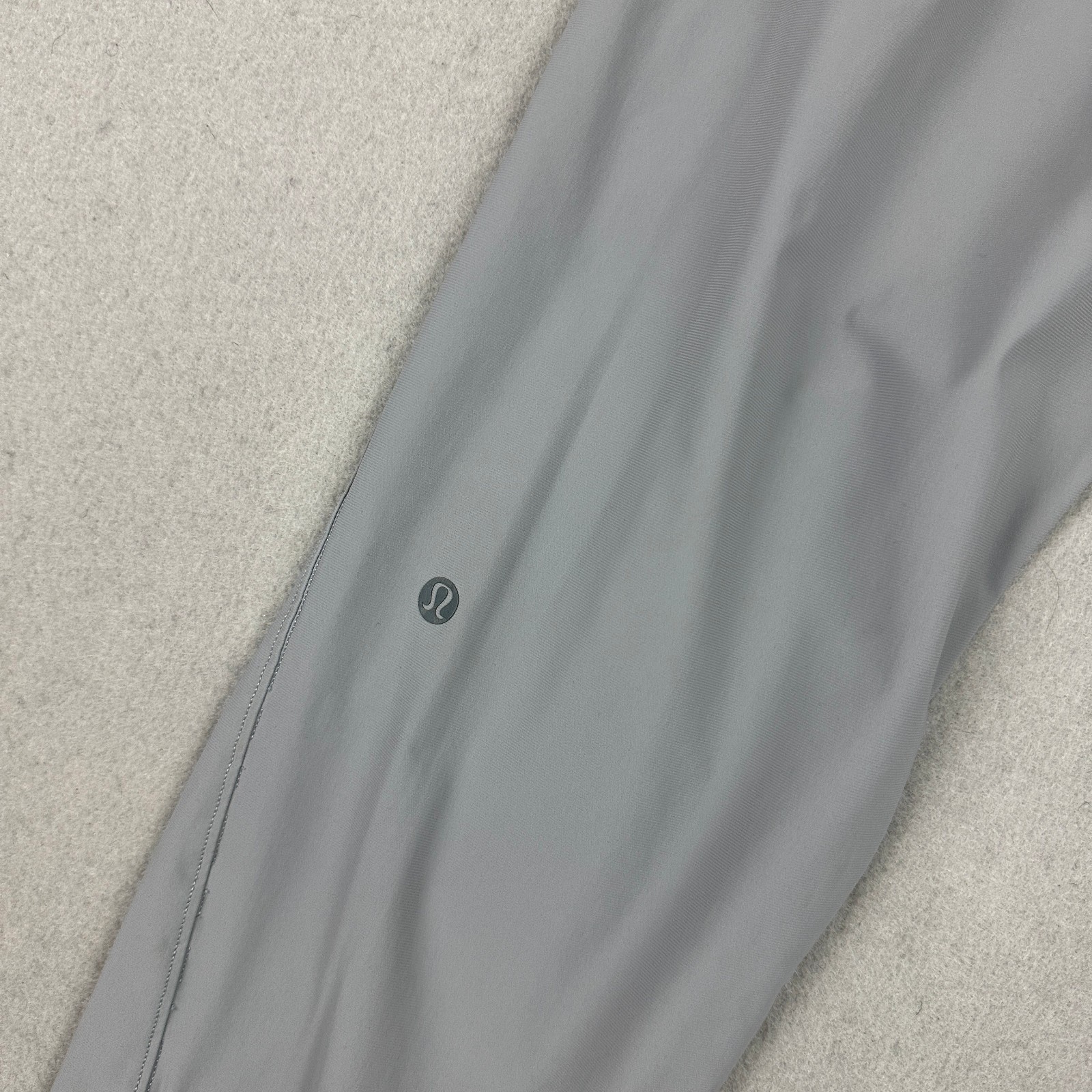 Lululemon Pants Men XS Gray Sollid Surge Jogger Stretch Running Quick Dry *
