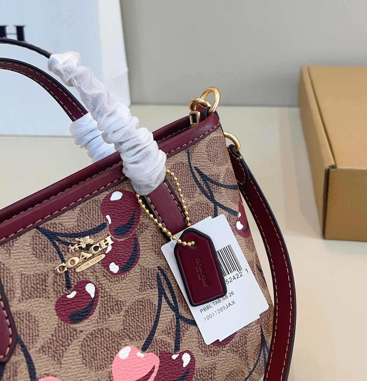 NEW Coach X Peanuts City Mini Tote Bag Signature Coated Canvas Cherry Outlet