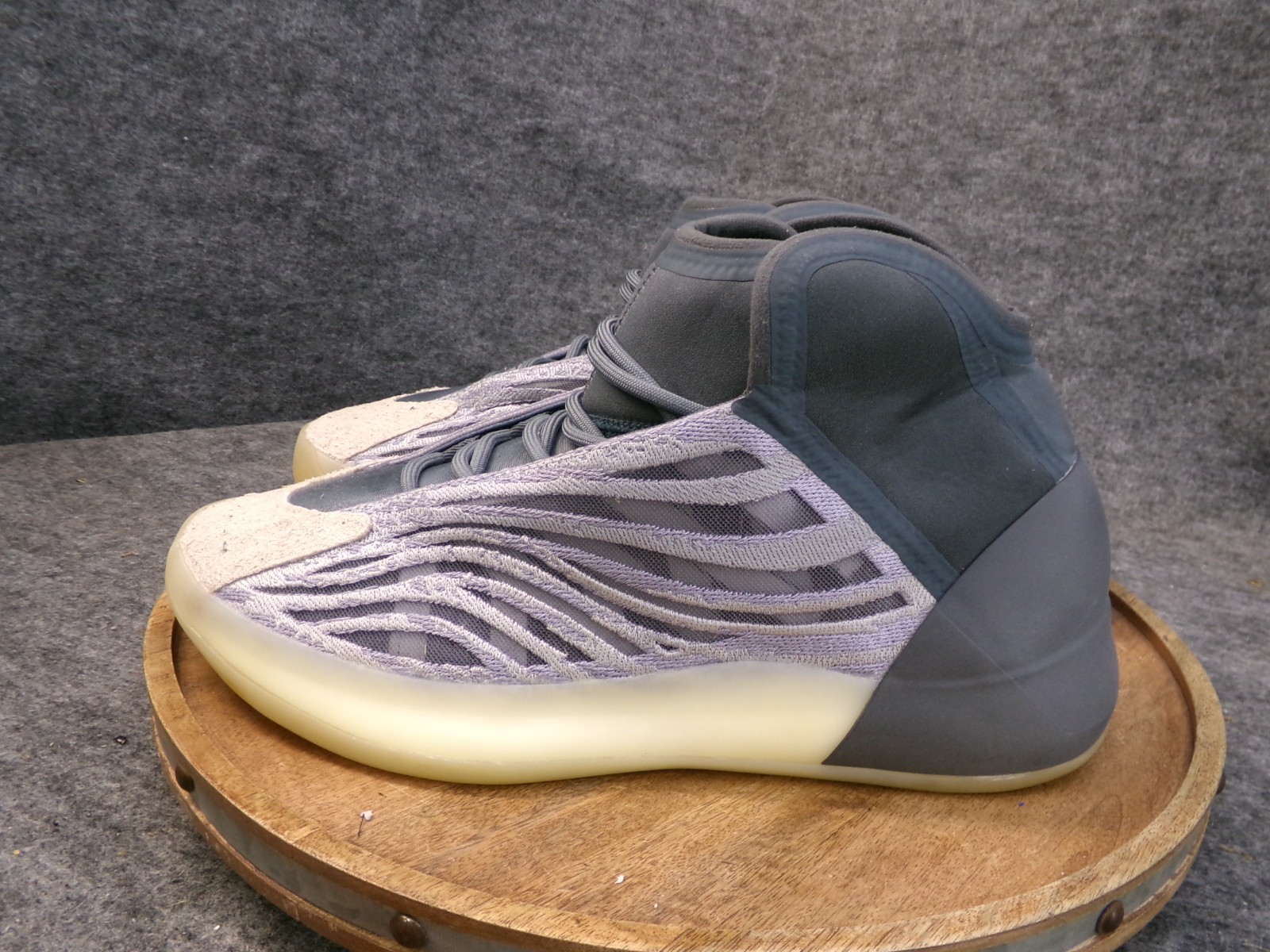 adidas Yeezy QNTM GX6594 Quantum Onyx Mesh Shoes Sneakers Men’s US Size 12