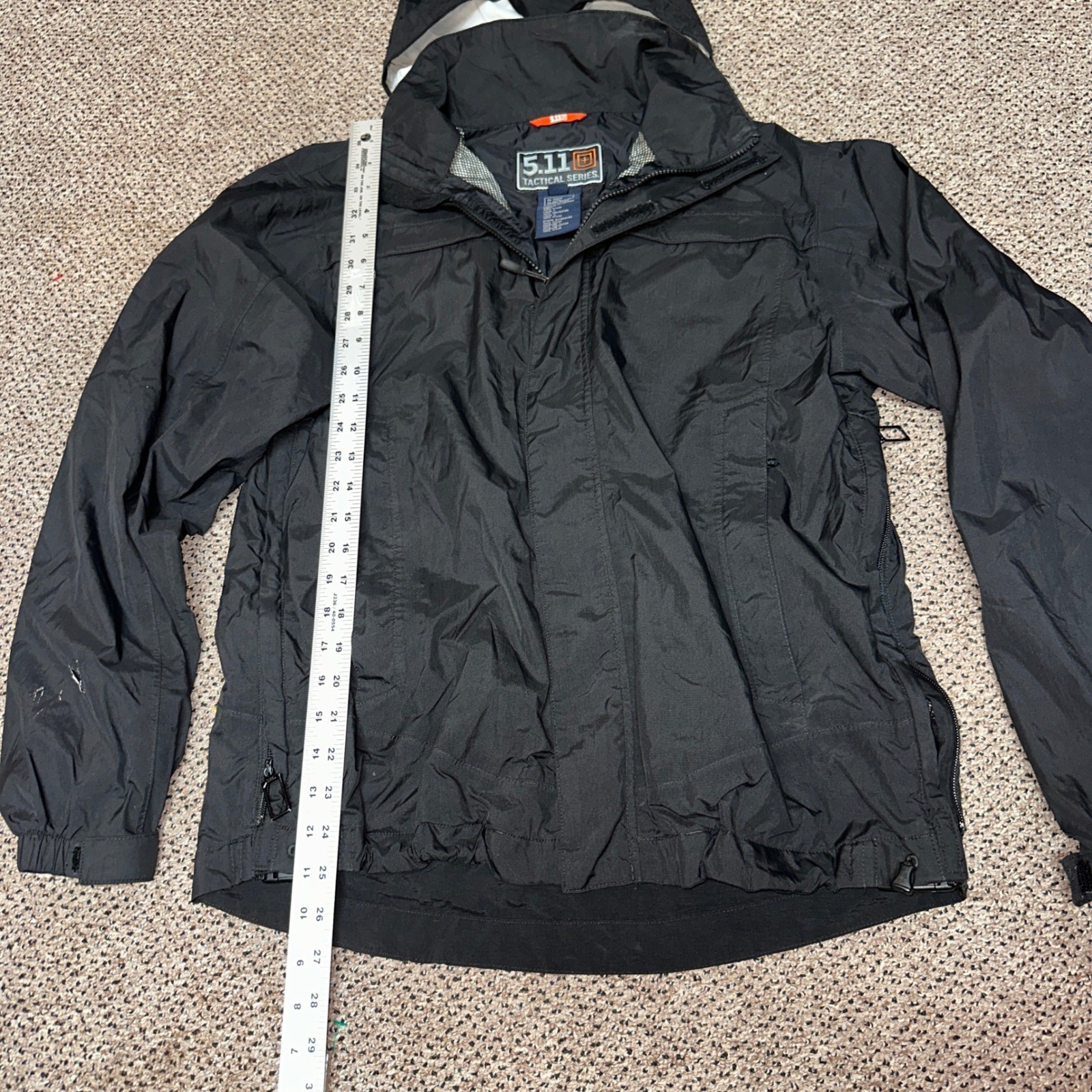 5.11 Tactical Series Response Jacket Black Nylon Hooded Duty Windbreaker Mens M