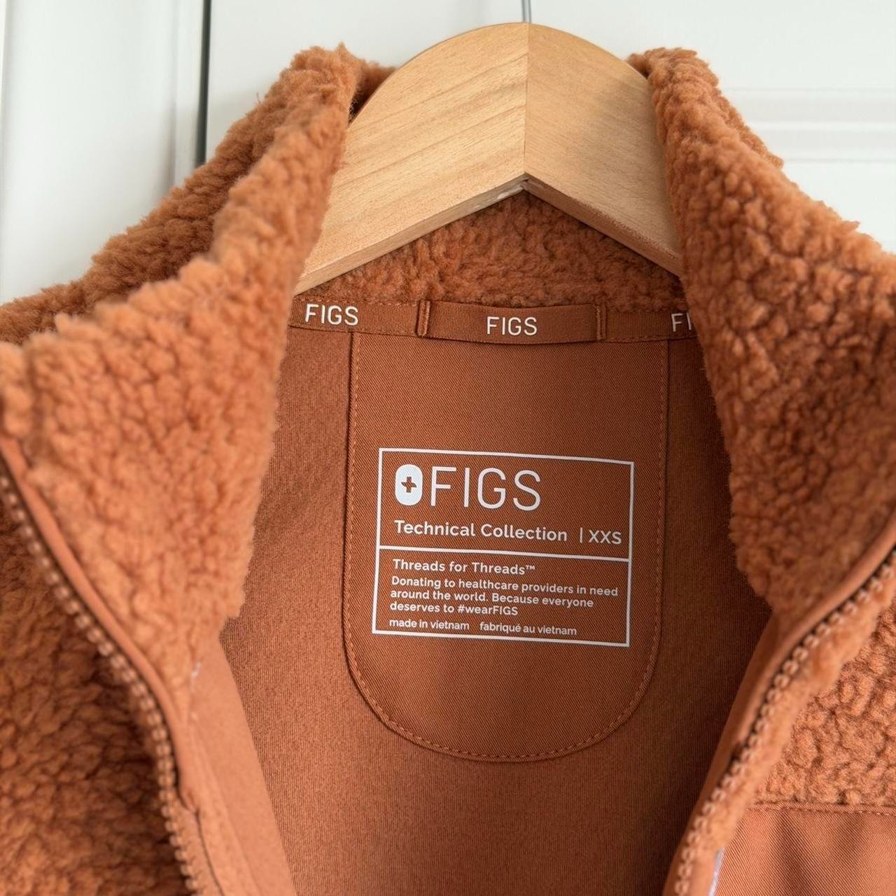 Figs On-Shift High Pile Fleece Bomber Jacket in Mocha, Size XXS