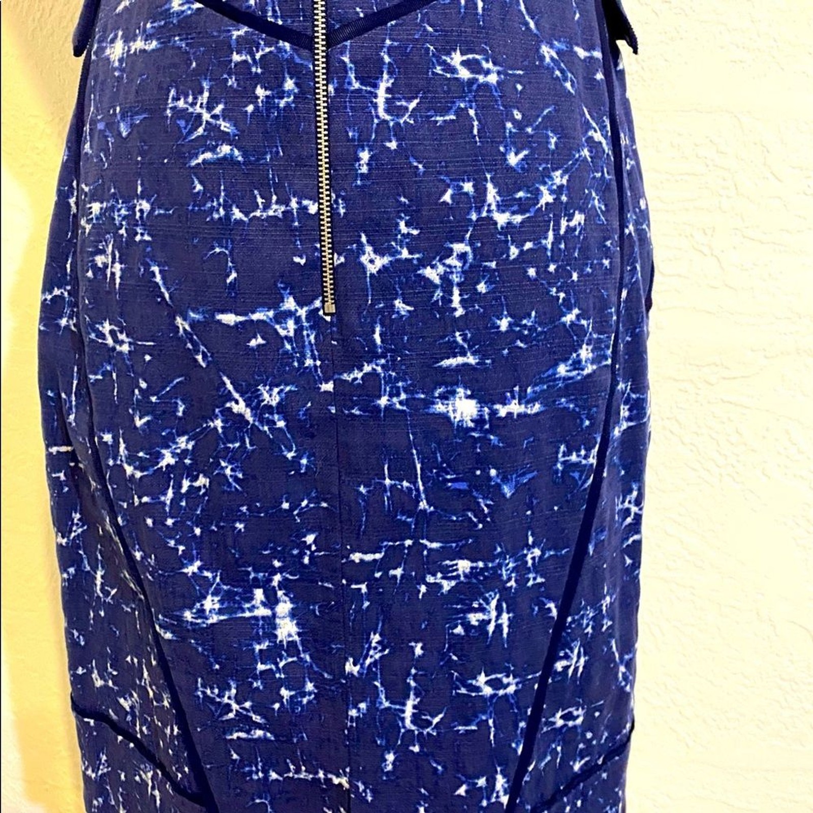Antonio Melani Form fitting dress 6