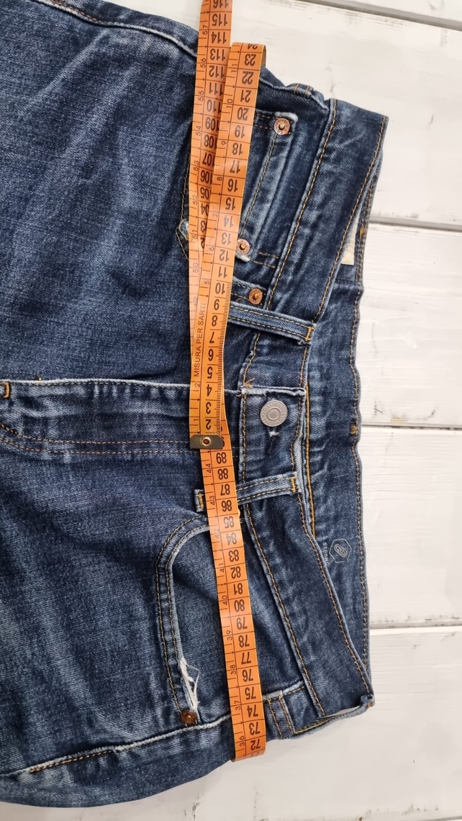 Levi Strauss & Co Men Dark Blue Jeans Classic Straight Cut Size L LSN11