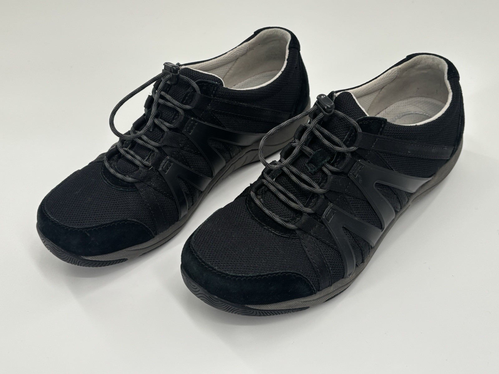 Dansko Women’s Henriette Comfort Support Sneaker Black Leather Suede EU 38