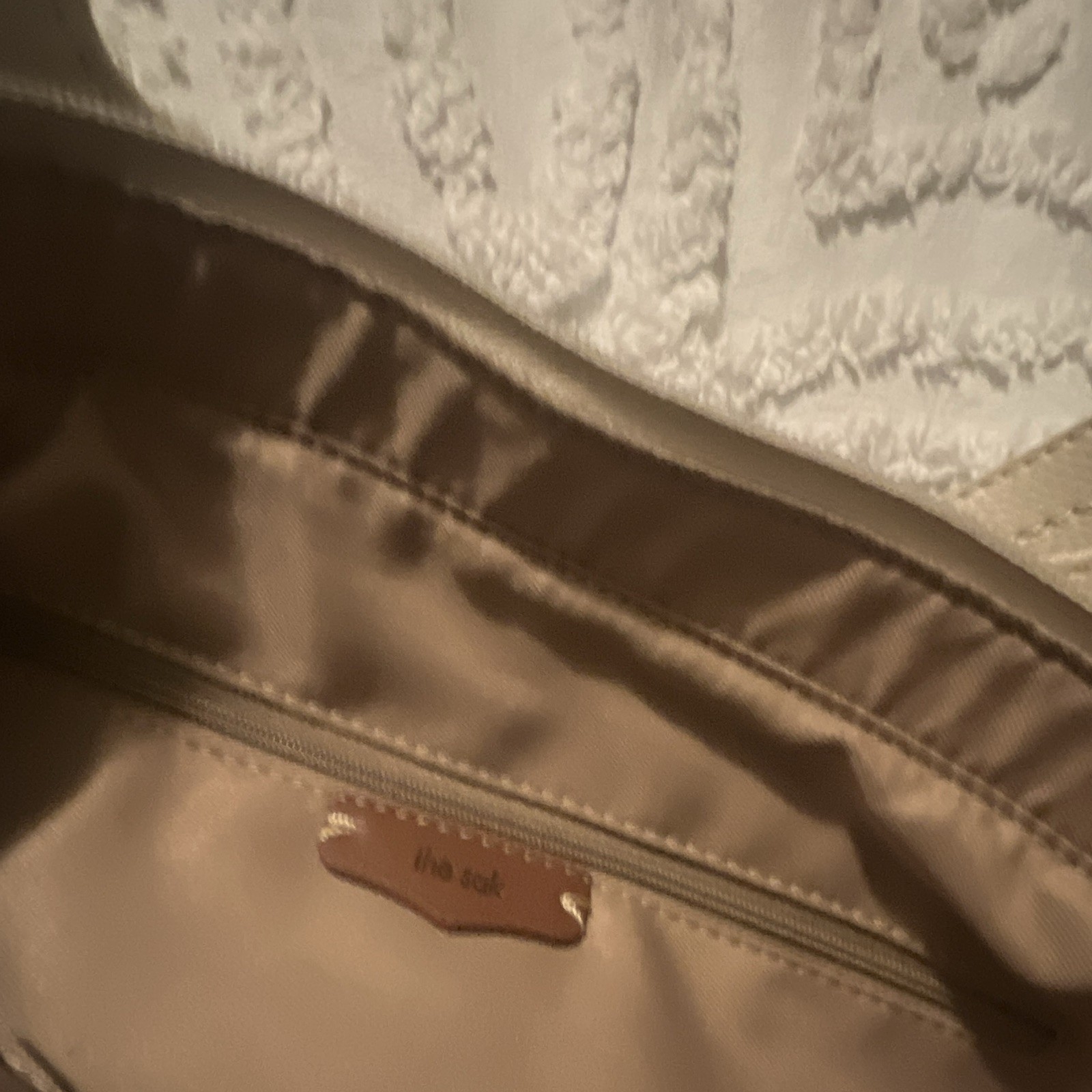 The Sak Beige Pebbled Tote Bag Zip Top Double Handles Lined Inner Pockets