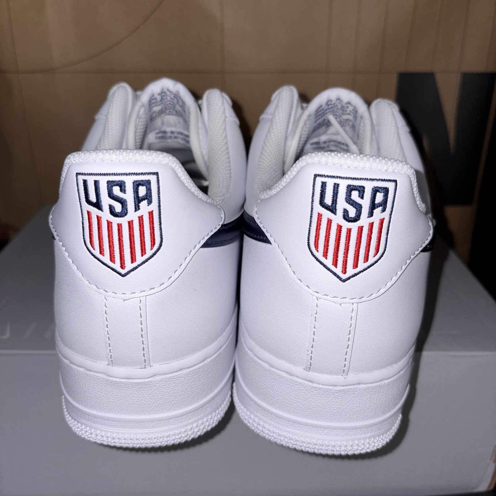 NEW Nike Air Force 1 Low ’07 LV8 Team USA World Cup NBY IQ0407 100 Men Size 11