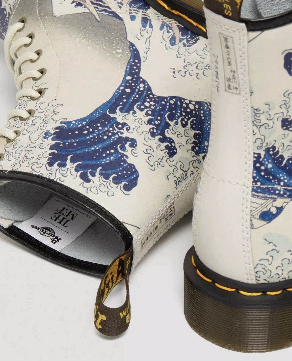 Dr. Martens 1460 The Met The Great Wave Limited Edition Leather Boots EU 45 BNWT