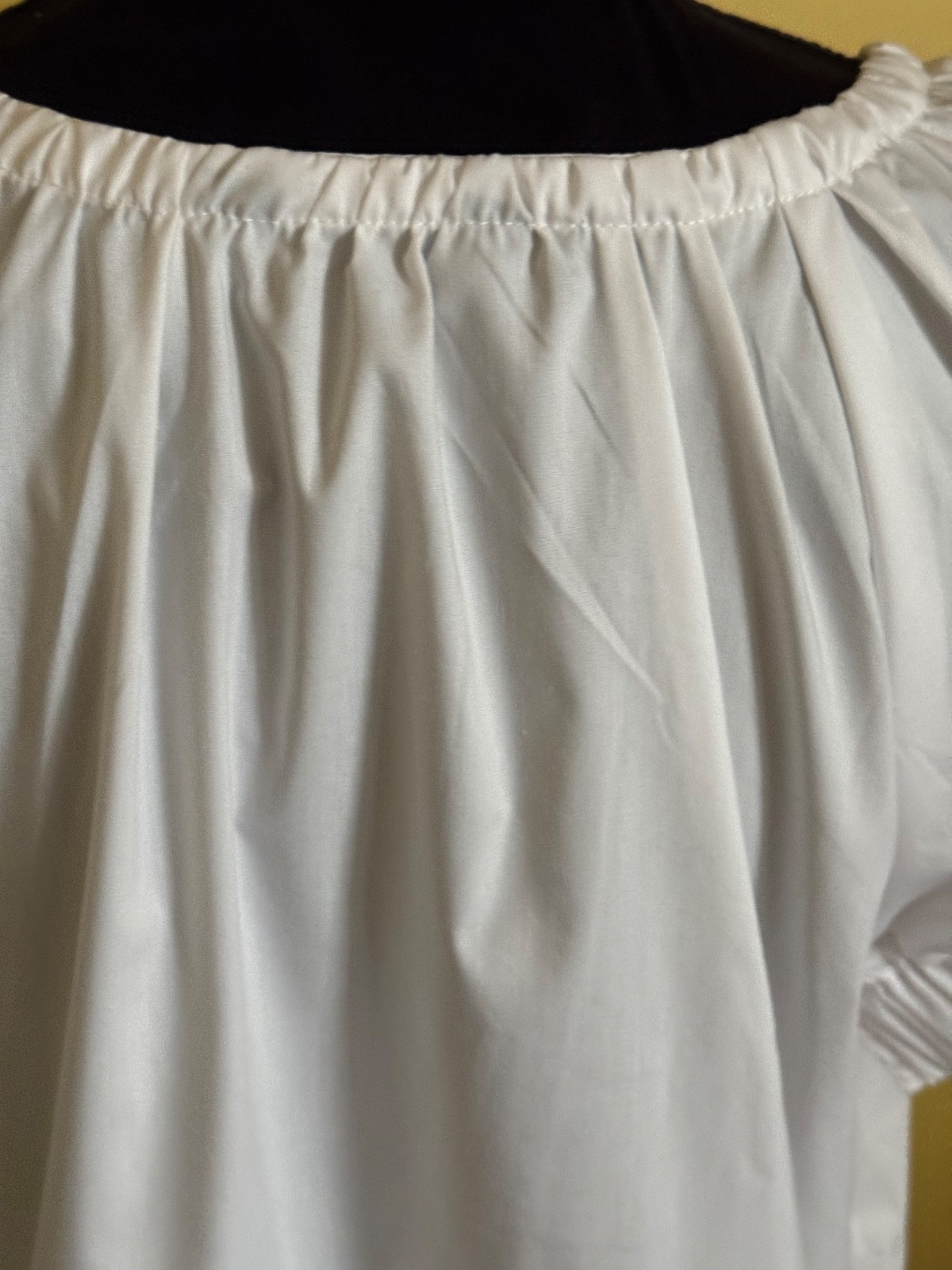Ladies Nicole Miller Brilliant White Cotton/Spand Short Sleeve Top/Blouse L NWT