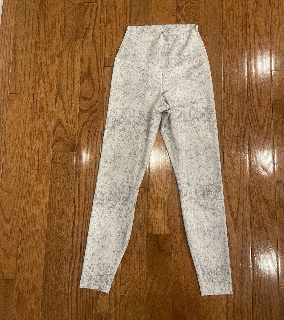 Yogalicious Lux Everyday Tight Gray White Marble High Rise Yoga Leggings Small