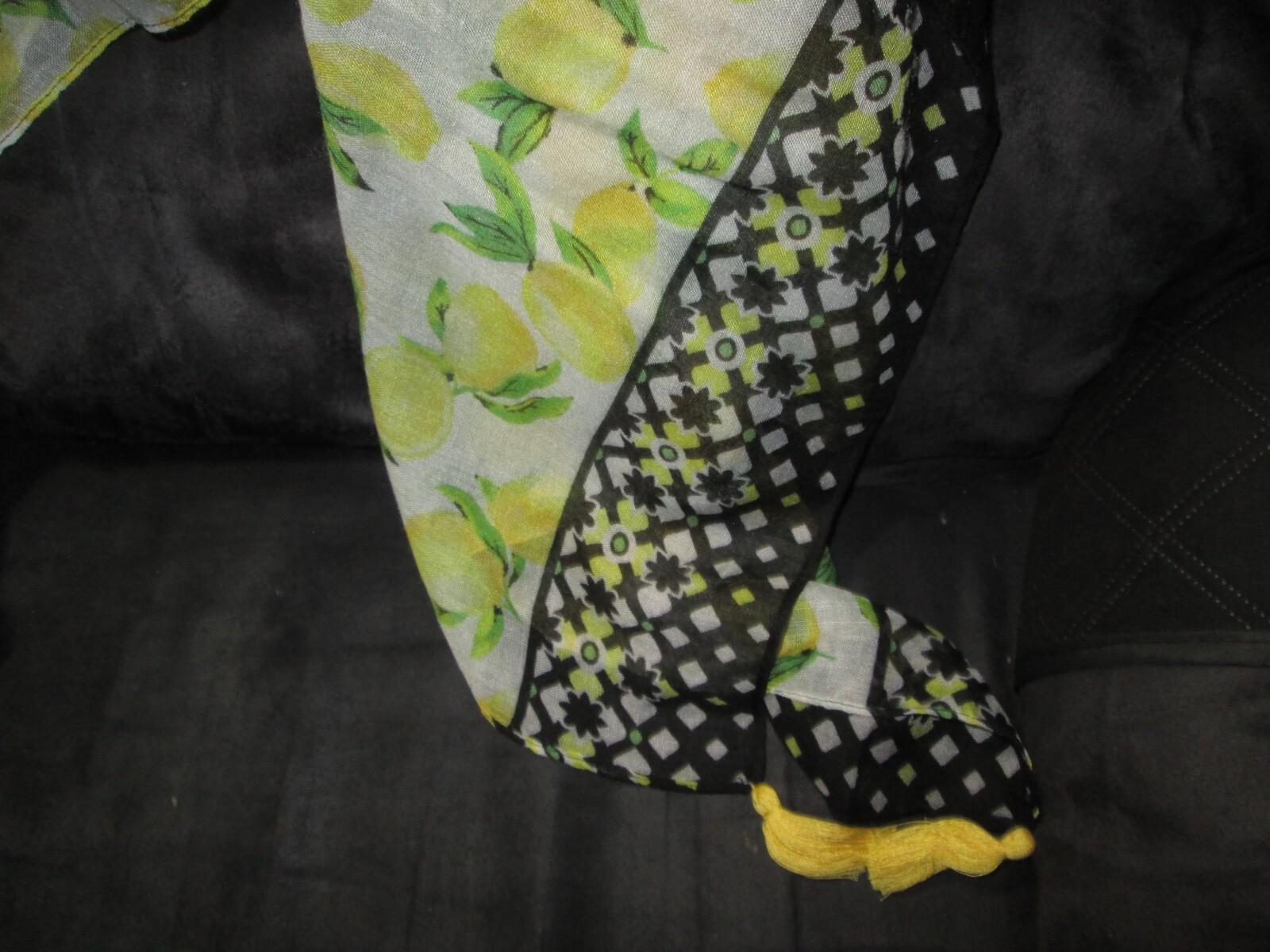 DressBarn Black, White and Yellow Lemon Women’s Scarf. NWT
