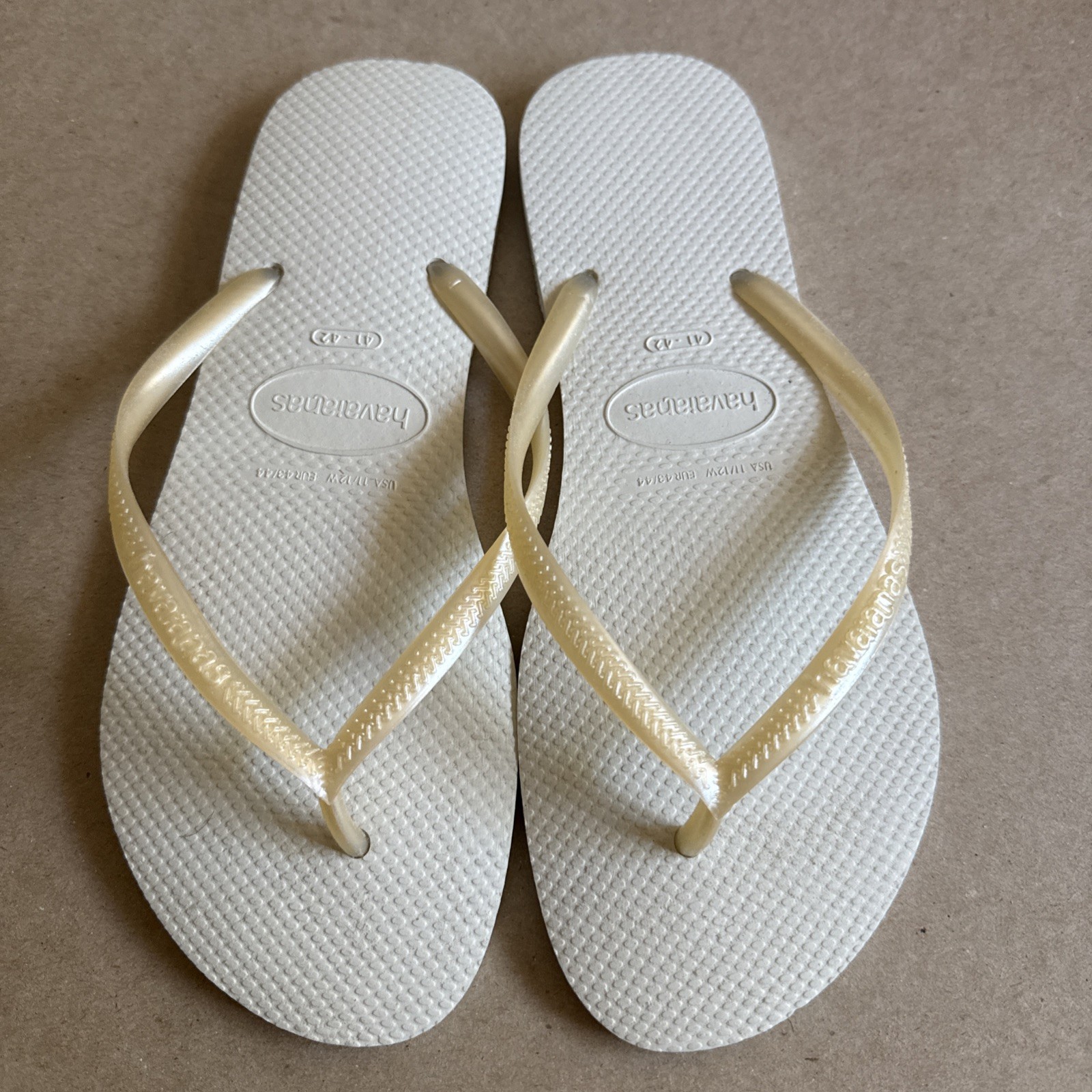 Havaianas Slim White Pearlized Straps 41/42 – New