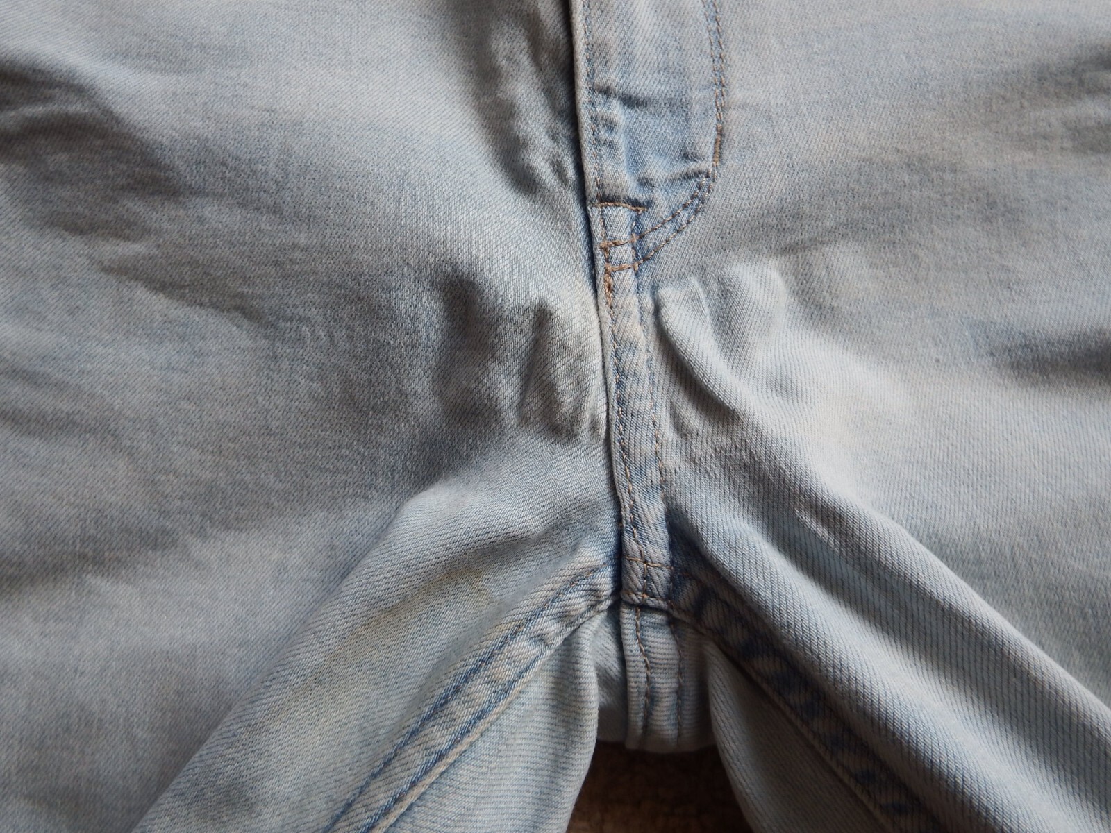 H&M Divided Light Blue Wash Denim Skinny Jegging Jeans Mid Rise Size 8 Stretchy