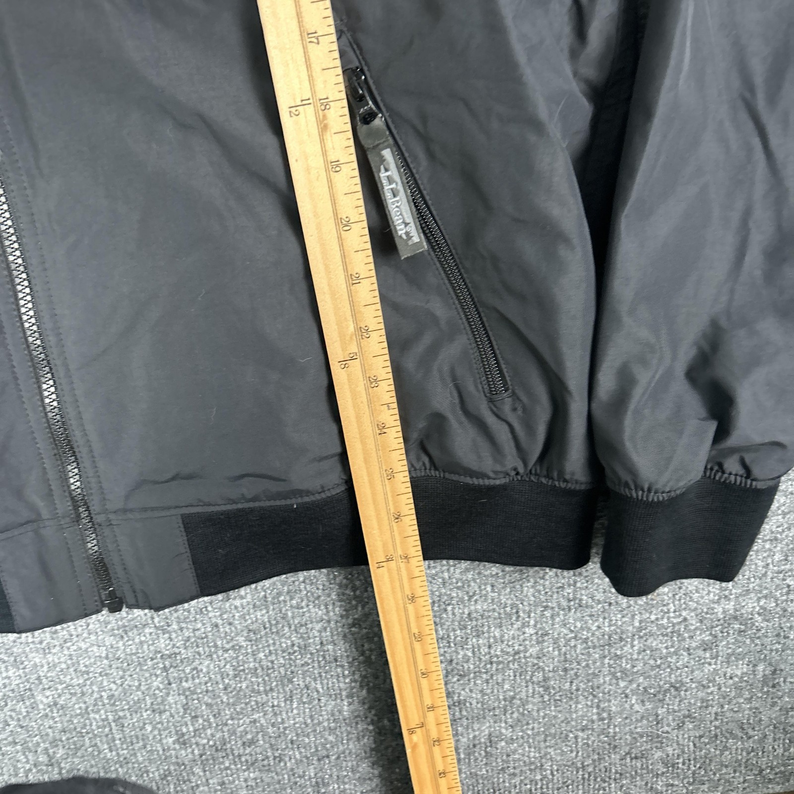LL Bean Bean’s 3 Season Jacket Mens Large Black Nylon Bomber Full Zip Lined