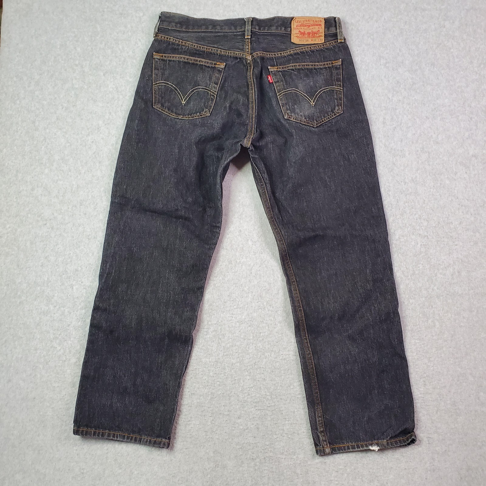 Levi’s 501 XX Button Fly Denim Jeans Tag Size 36X30 Fits 32X27 Black Mexico Made