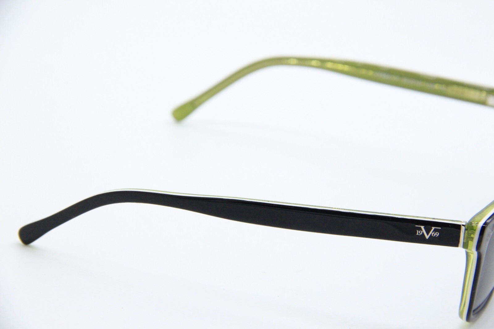 NEW VERSACE 1969 VINTAGE V7064 C1 BLACK GREEN AUTHENTIC SUNGLASSES 55-16