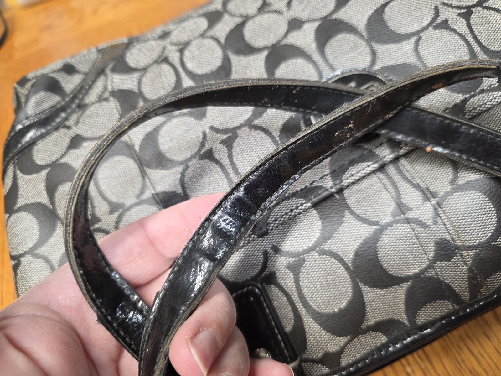 Coach Heritage Peyton Signature Black Gray Patent Leather Trim 18923