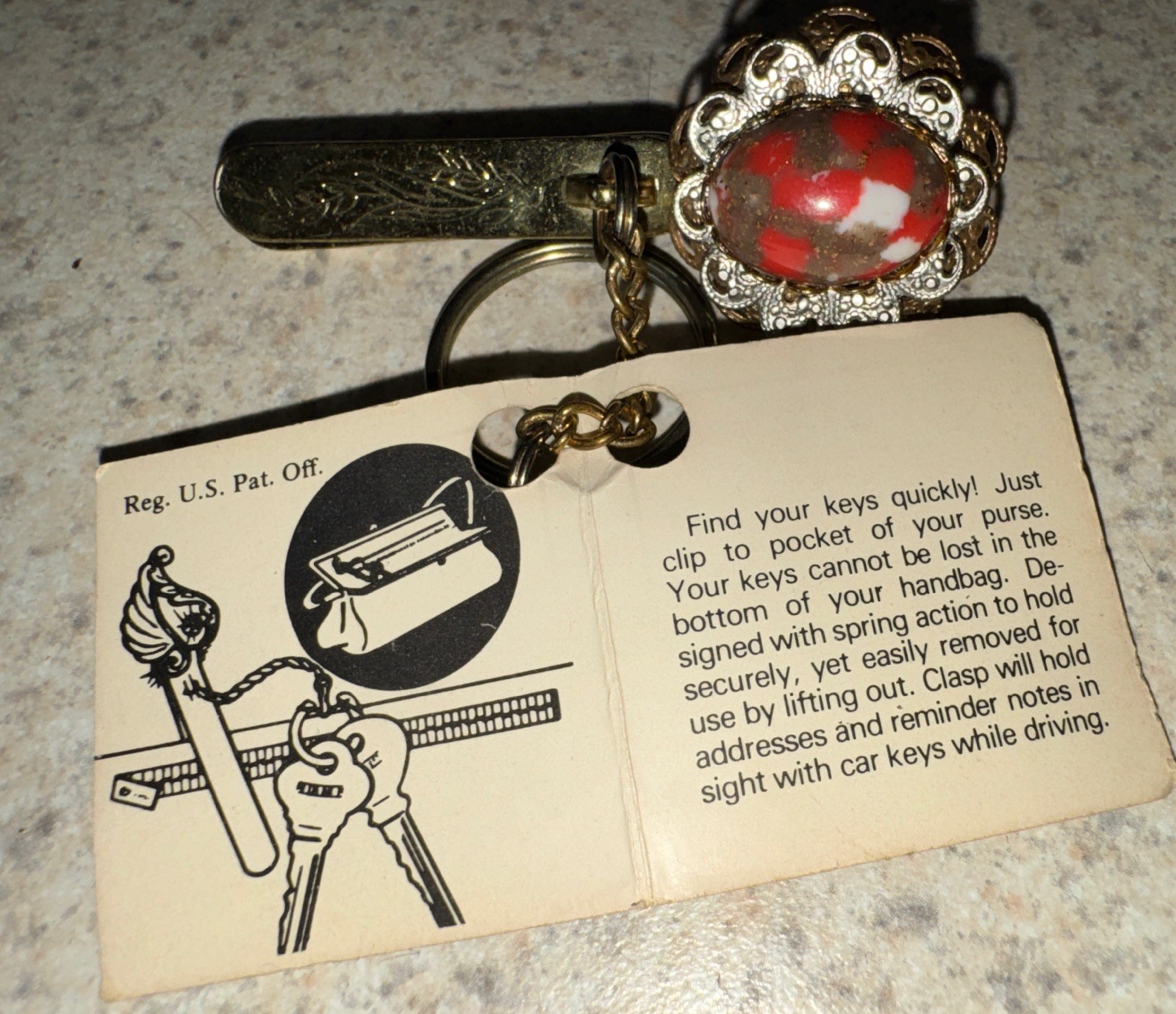 Vintage NWT MCM Kings Key finder MCM gold tone metal Clip W/tag Los Angeles CA