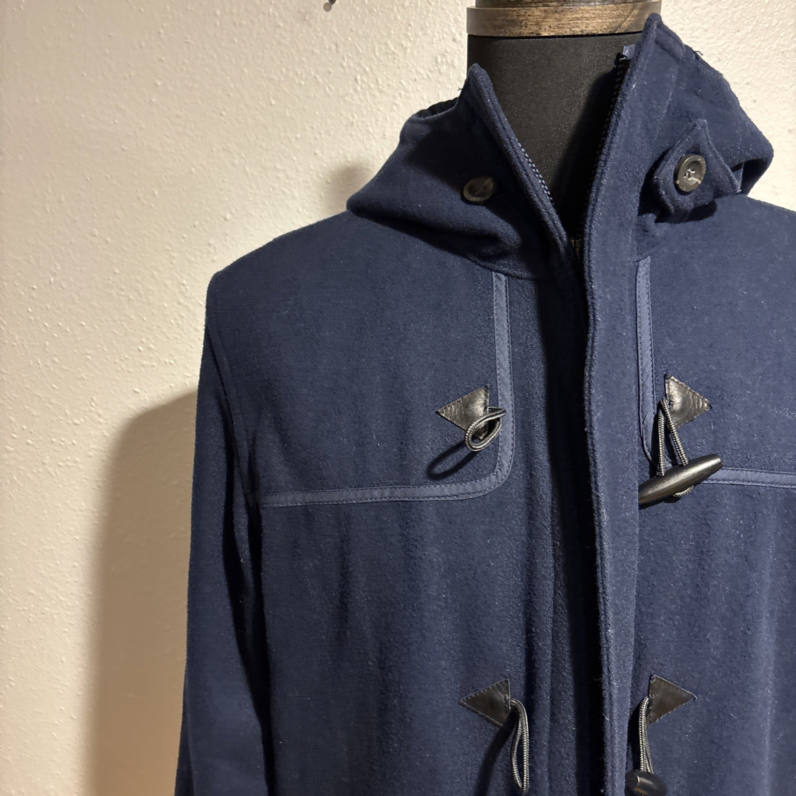 Levi’s Wool Blend Duffel Coat Jacket Men’s Large Navy Blue Quilted Zipper Toggle