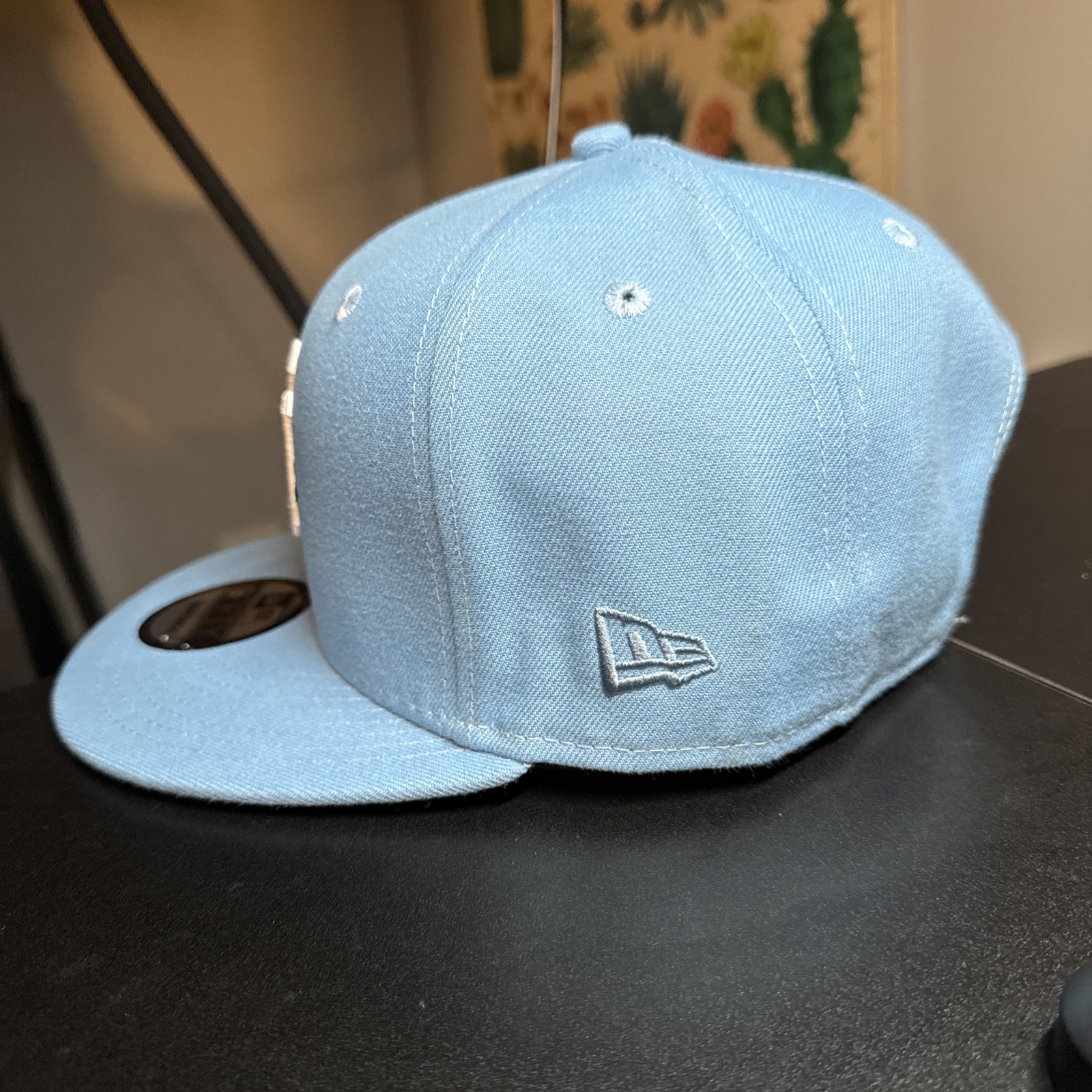 New York Yankees Light Blue Rose Green Brim 9FIFTY SnapBack Hat