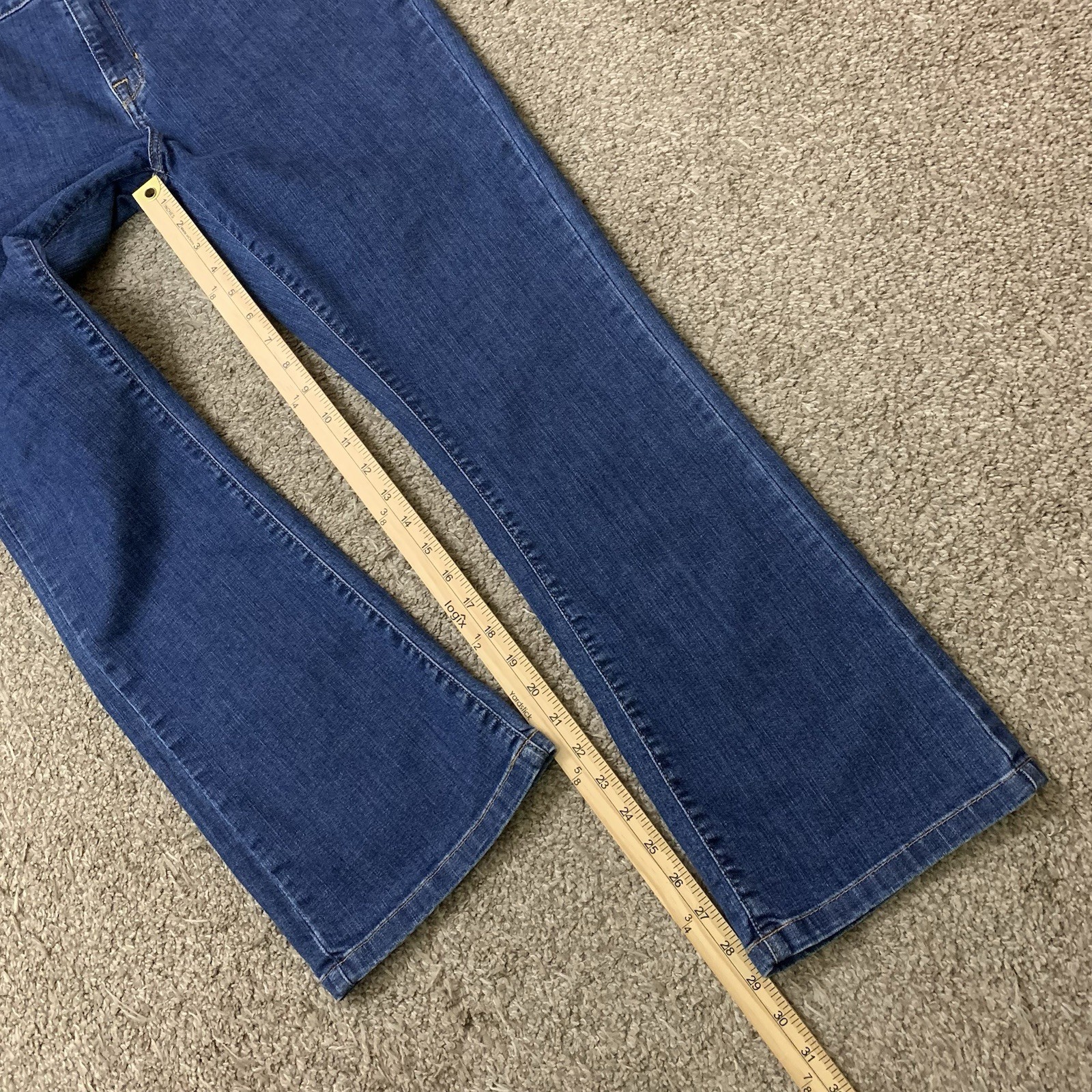 LL Bean Jeans Womens 12 Reg Dark Wash Classic Fit Boot Cut Leg High Rise Stretch