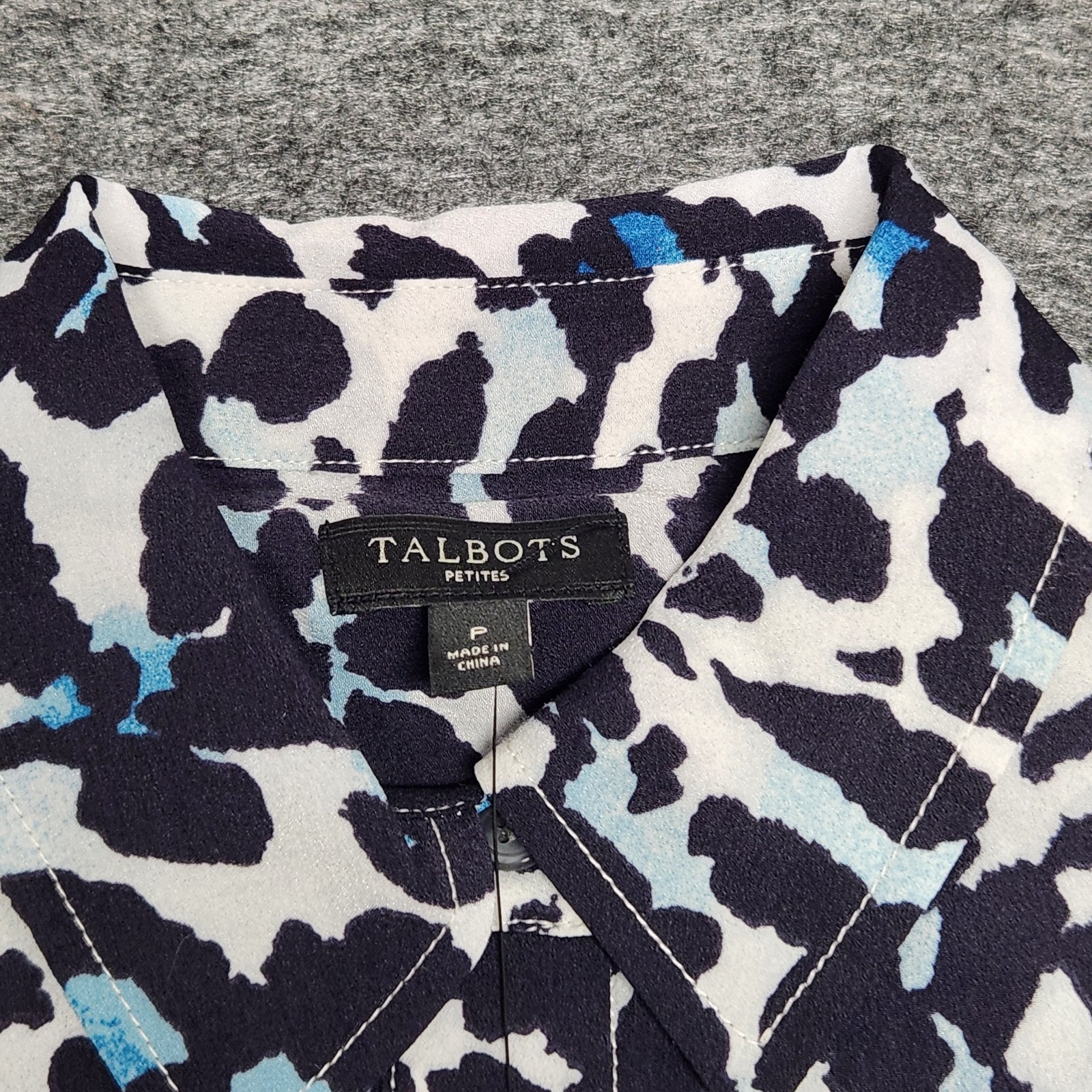 Talbots Petite Animal Print Hidden Buttons Roll Tab Sleeves Shirt Blouse PP NWT