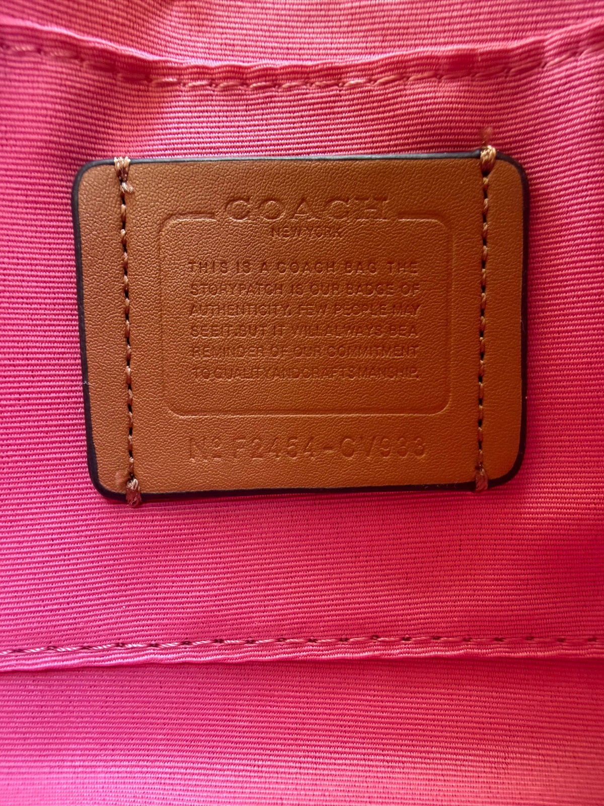 Coach Teri Shoulder Bag In Signature Canvas CV933 Dusty Pink Brand New