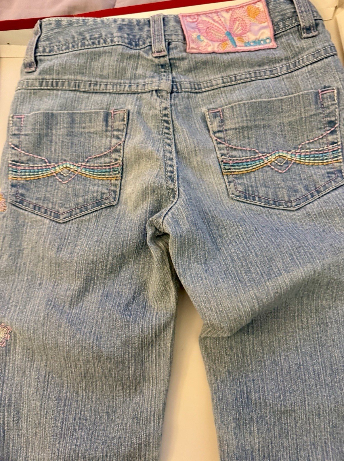Y2K BONGO Girls Denim Capri Pants Size 7 with Embroidered Flowers