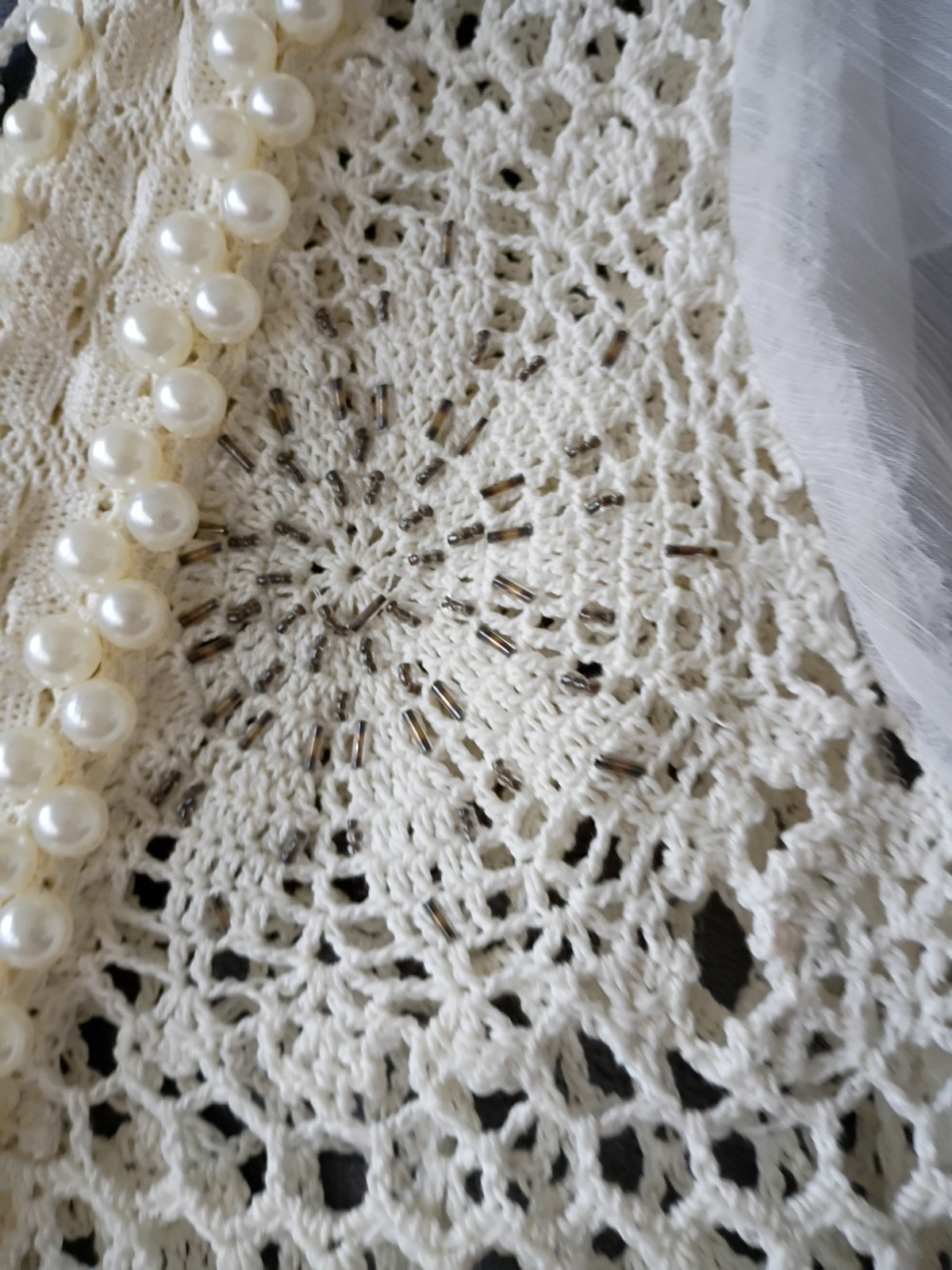 STYLE BRAND QUALITY Crochet top`Pearls Ruffle sleeve seed beads NICE!! LARGE