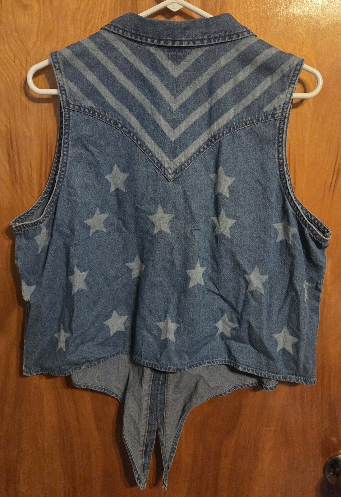 Wrangler Retro Sleeveless Tie-Front Denim Top Stars And Stripes Size XL