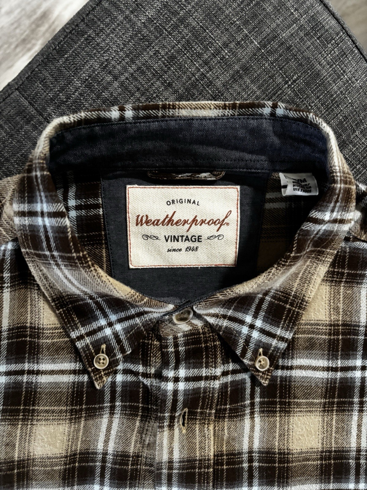 Weatherproof Vintage Men’s Brown Plaid Button-Down Button-Up Shirt M Long Sleeve