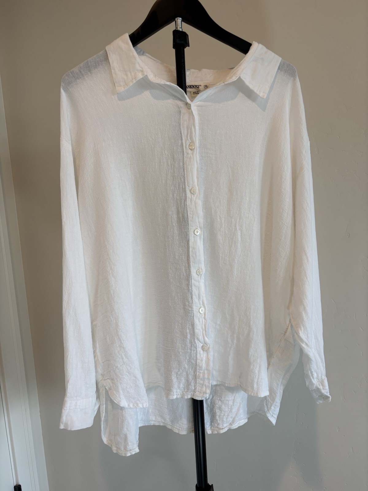 BLANKNYC Women’s XXL White Linen Blend Woven Collared Long Sleeve