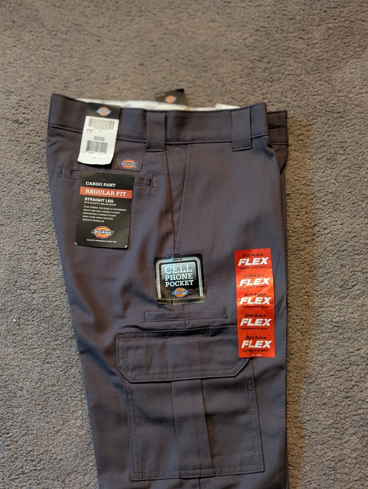 Dickies Men’s 30X30 Regular Fit Straight Leg Gray Flex Fabric Cargo Pants WP595