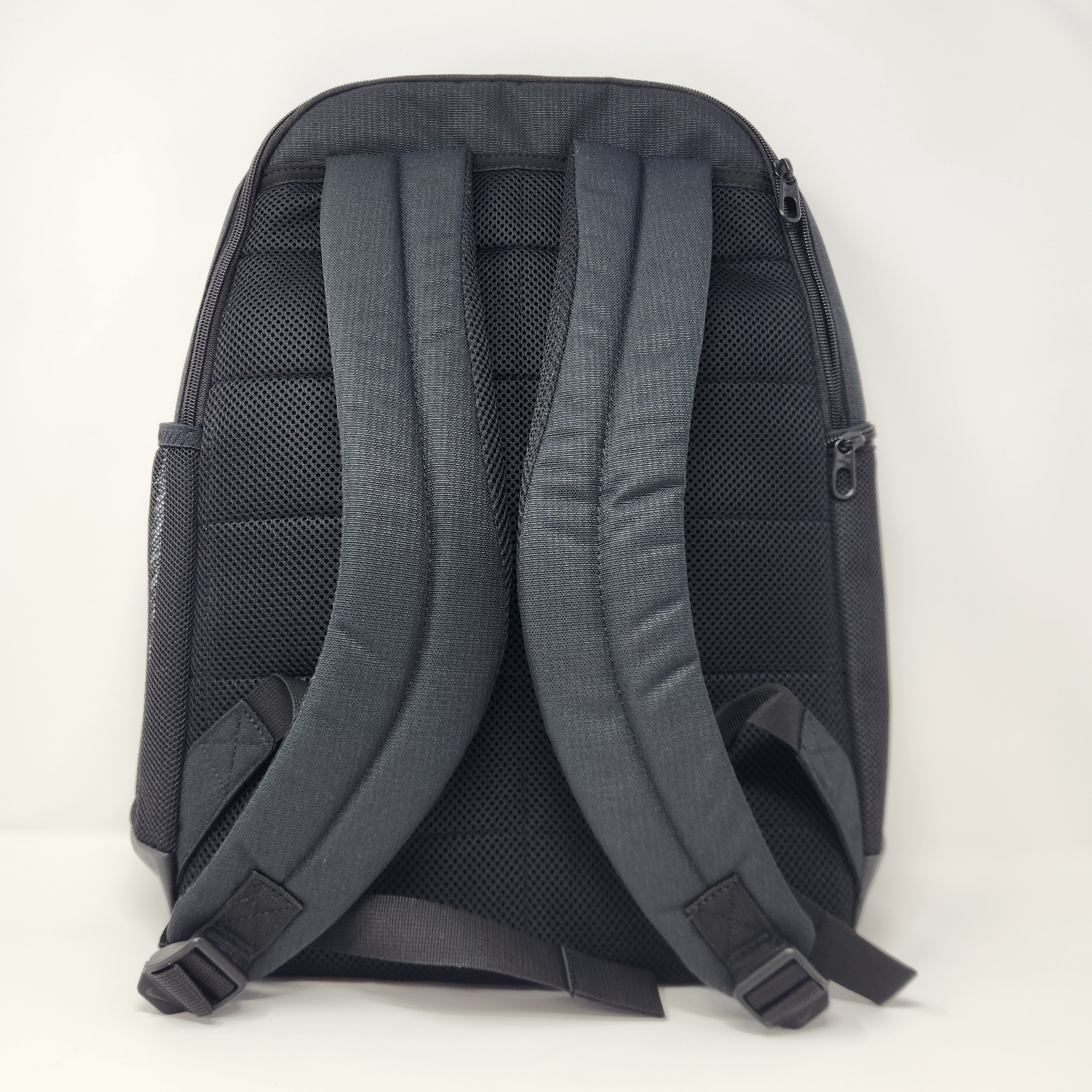 Nike Brasilia 9.5 Training Backpack 24L Black White Medium DH7709-010