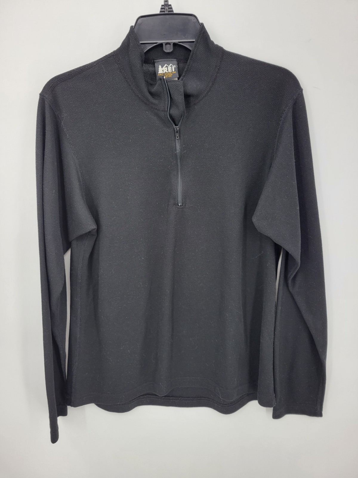 REI Pullover Mens Medium Black Quarter Zip Activewear Outdoor Casual USA Made