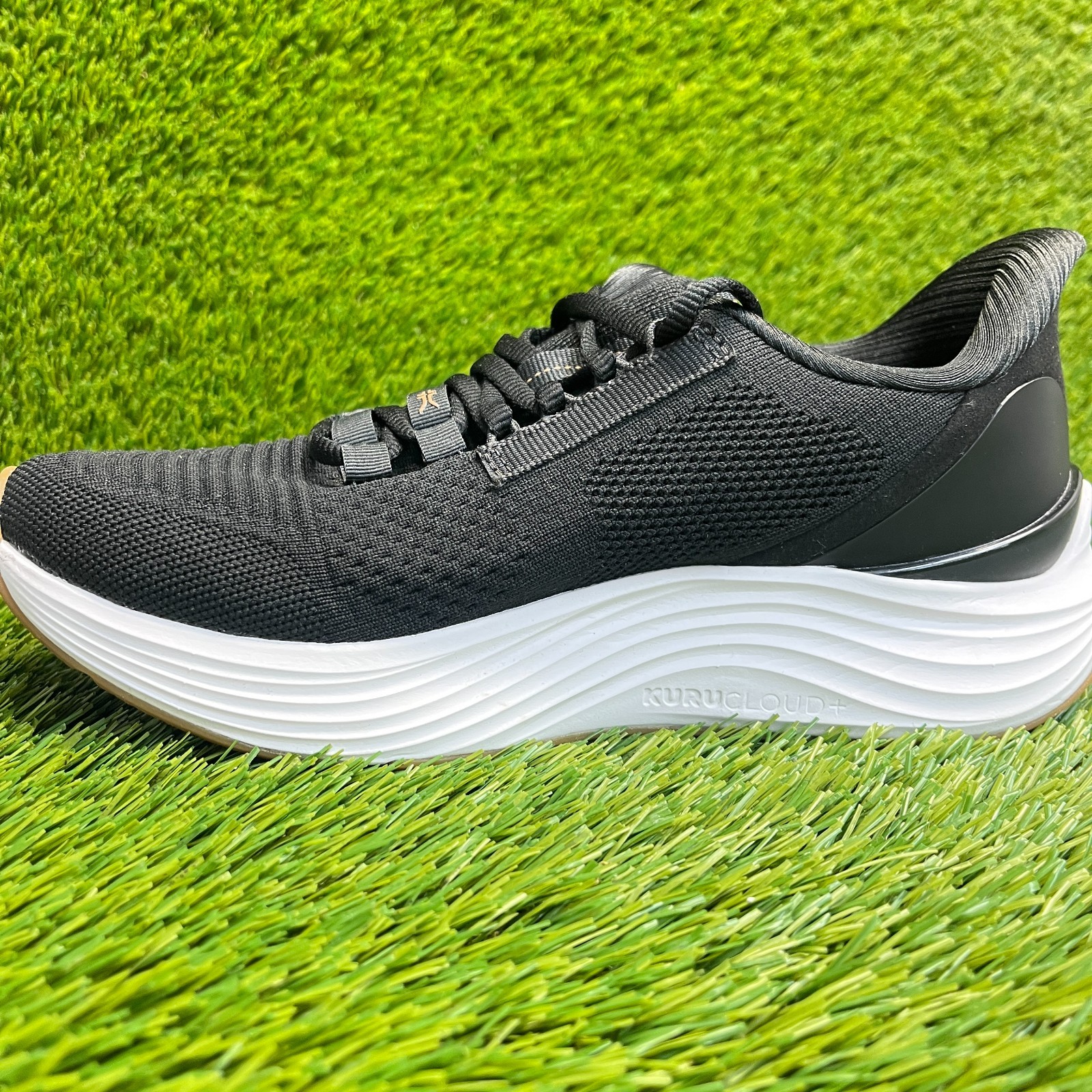 Kuru Atom 2 Womens Size 7.5 Black White Athletic Running Walking Shoes Sneakers