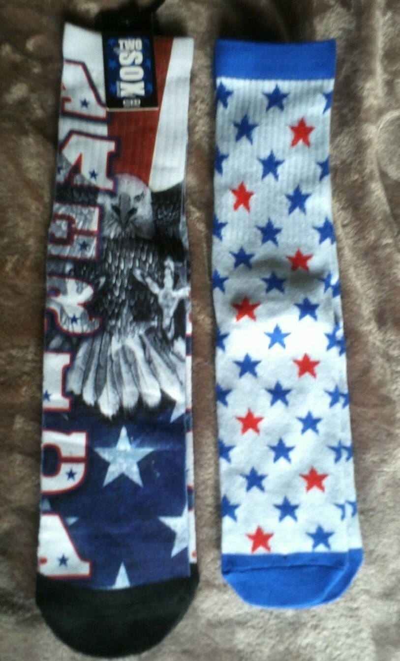 TWO SOX MEN SOCKS EAGLE & STARS 2 PAIR LOT RED/WHITE/BLUE SZE 10-13 NWT MSRP $16