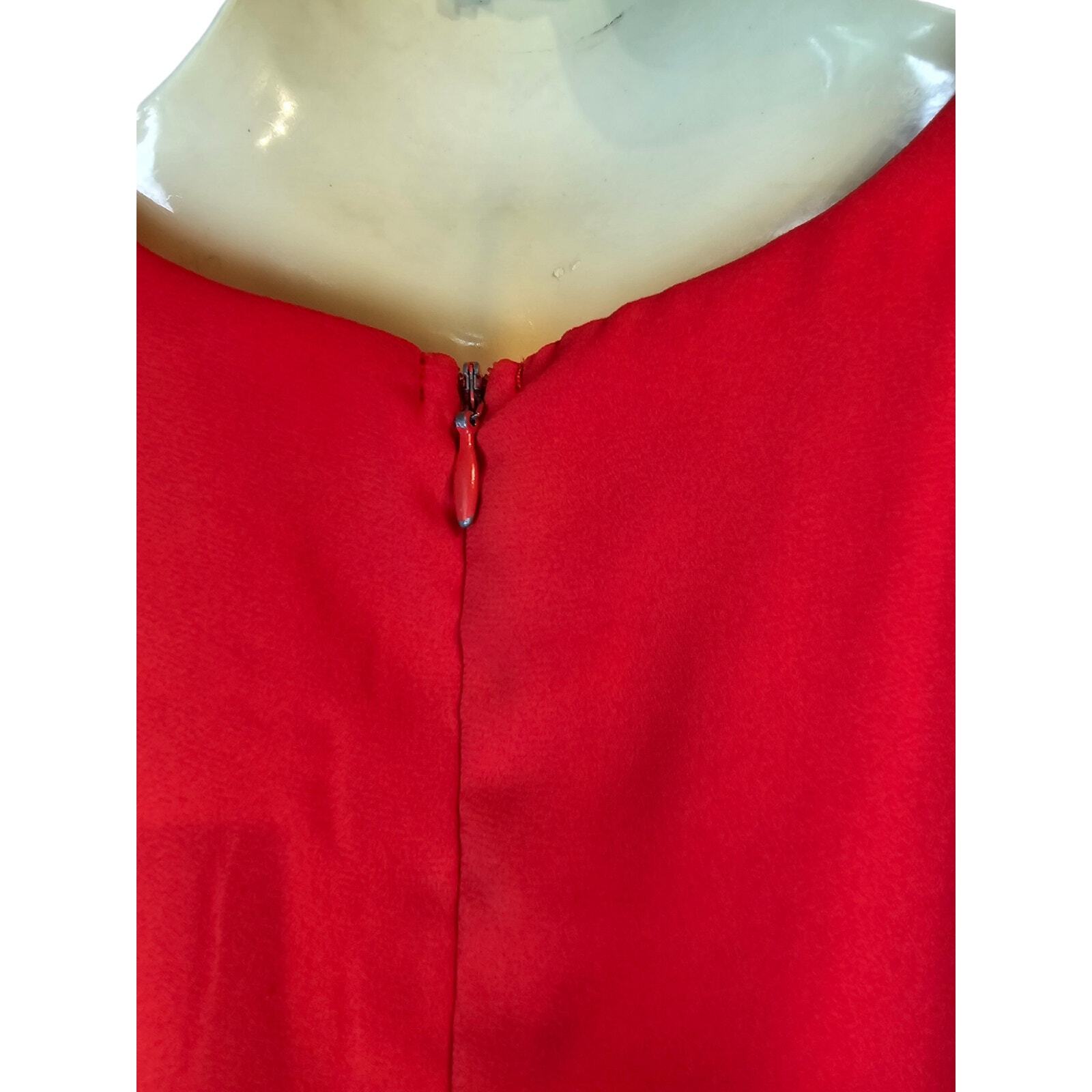 Sienna Sky High Low Sleeveless Crochet Asymmetrical Tulip Mini Dress Red S