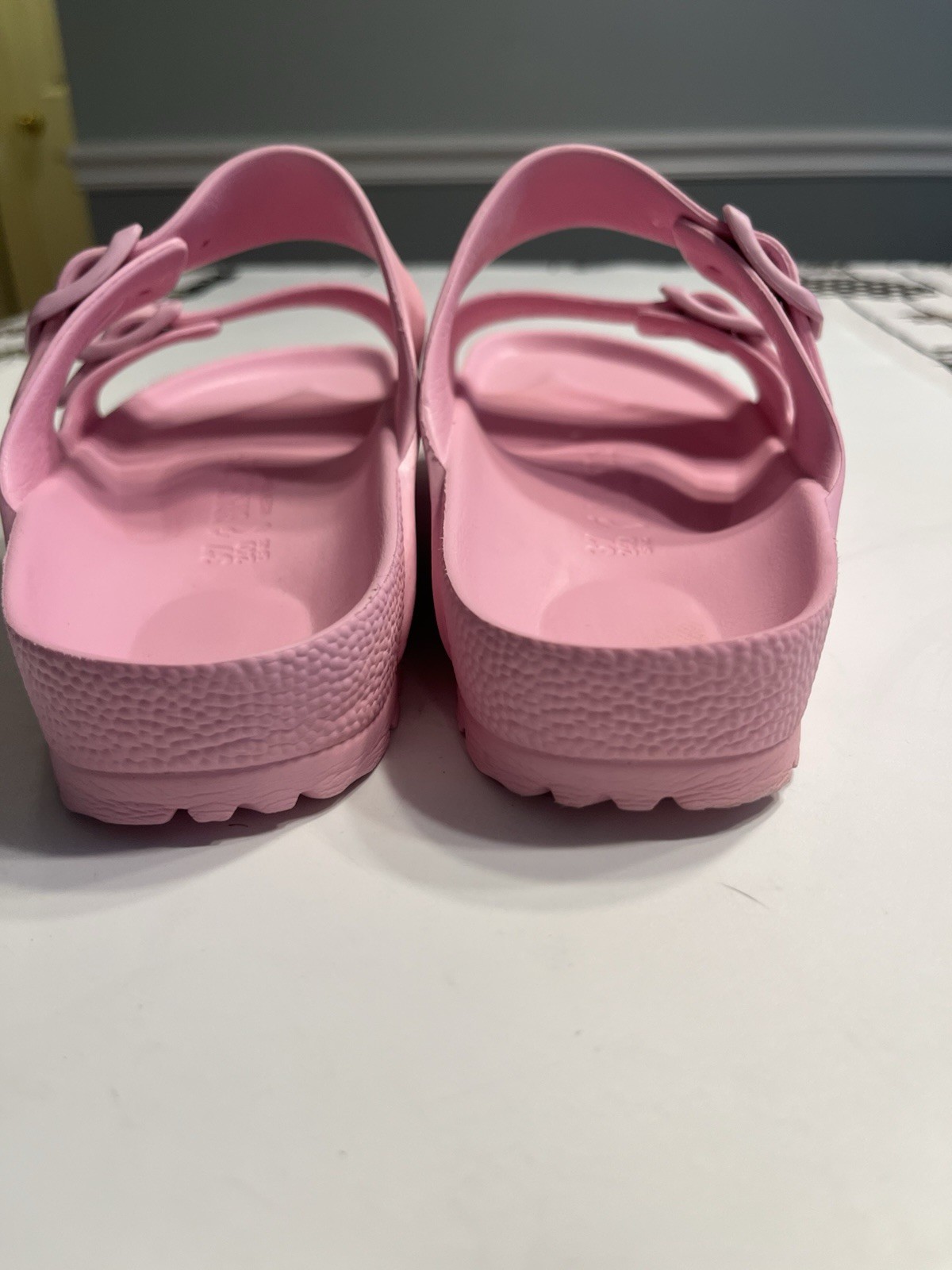 Birkenstock Women Arizona Essentials EVA Sandals Pink Rubber Size 37 US 6