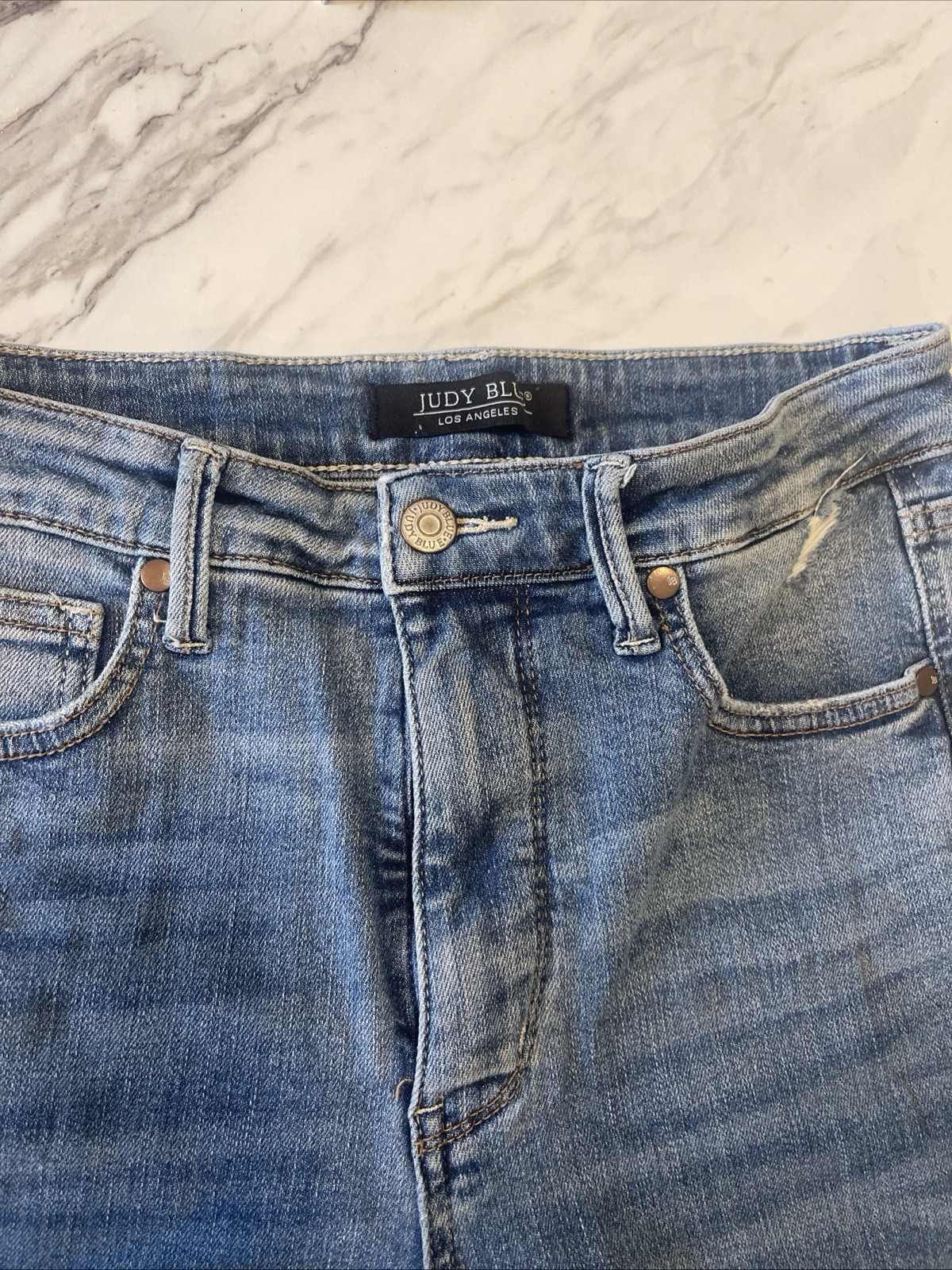Judy Blue High Rise Straight Fit Jeans. 7/28