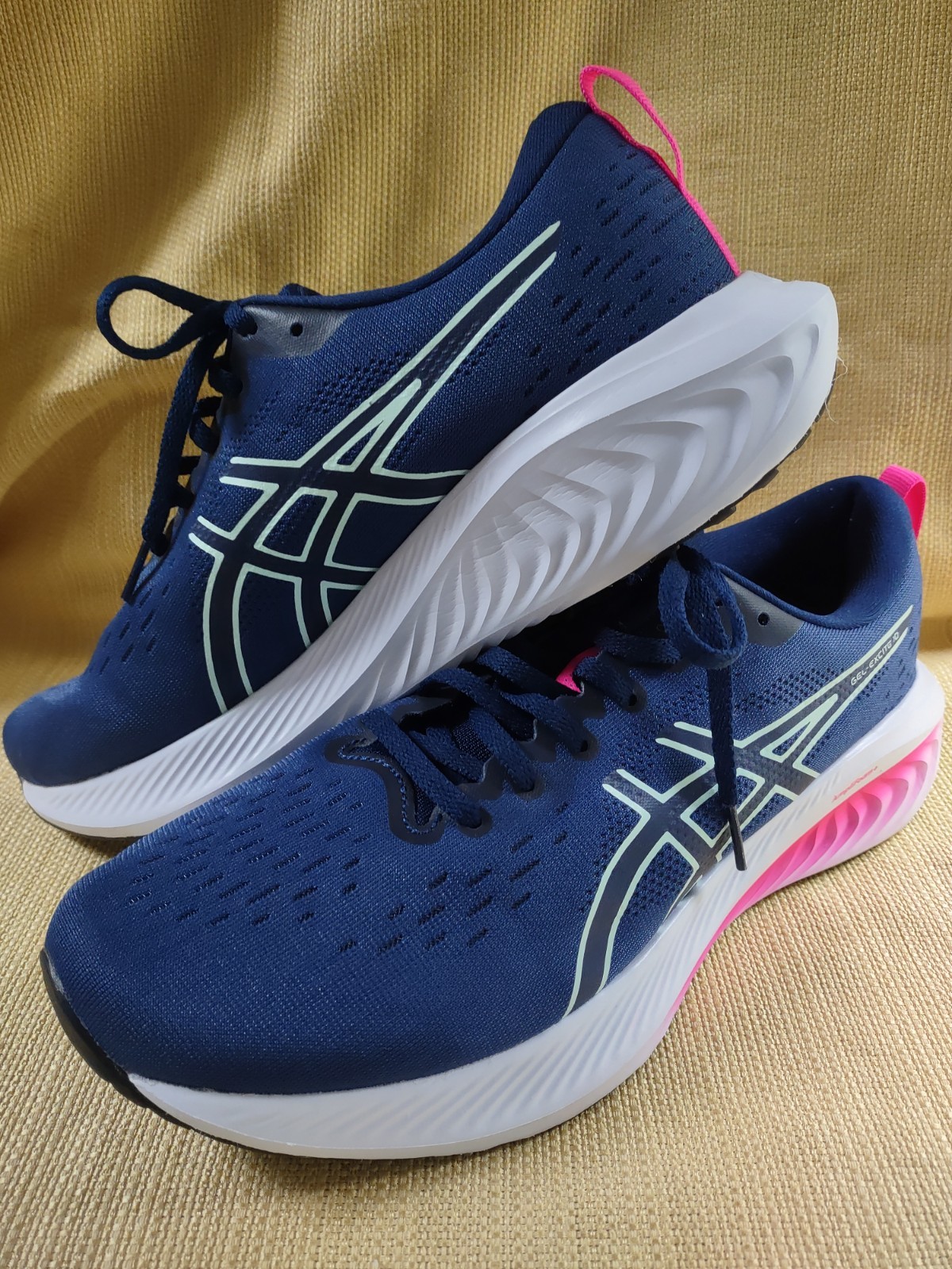 ASICS GEL-Excite 10 Navy Athletic Sneakers Breathable Women’s BRAND NEW; sz 11