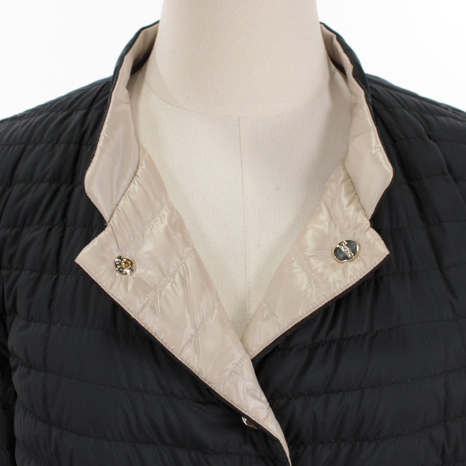 Herno NWT Reversible Quilted Down Jacket Size 44 (US 8) in Black / Beige
