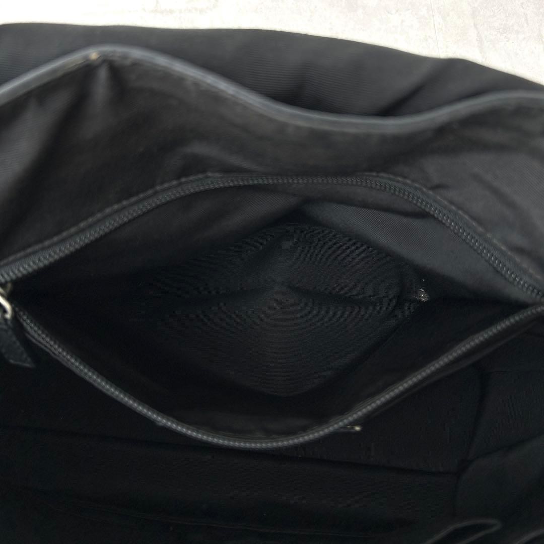 COACH Camden Pebbled Leather Messenger 7a