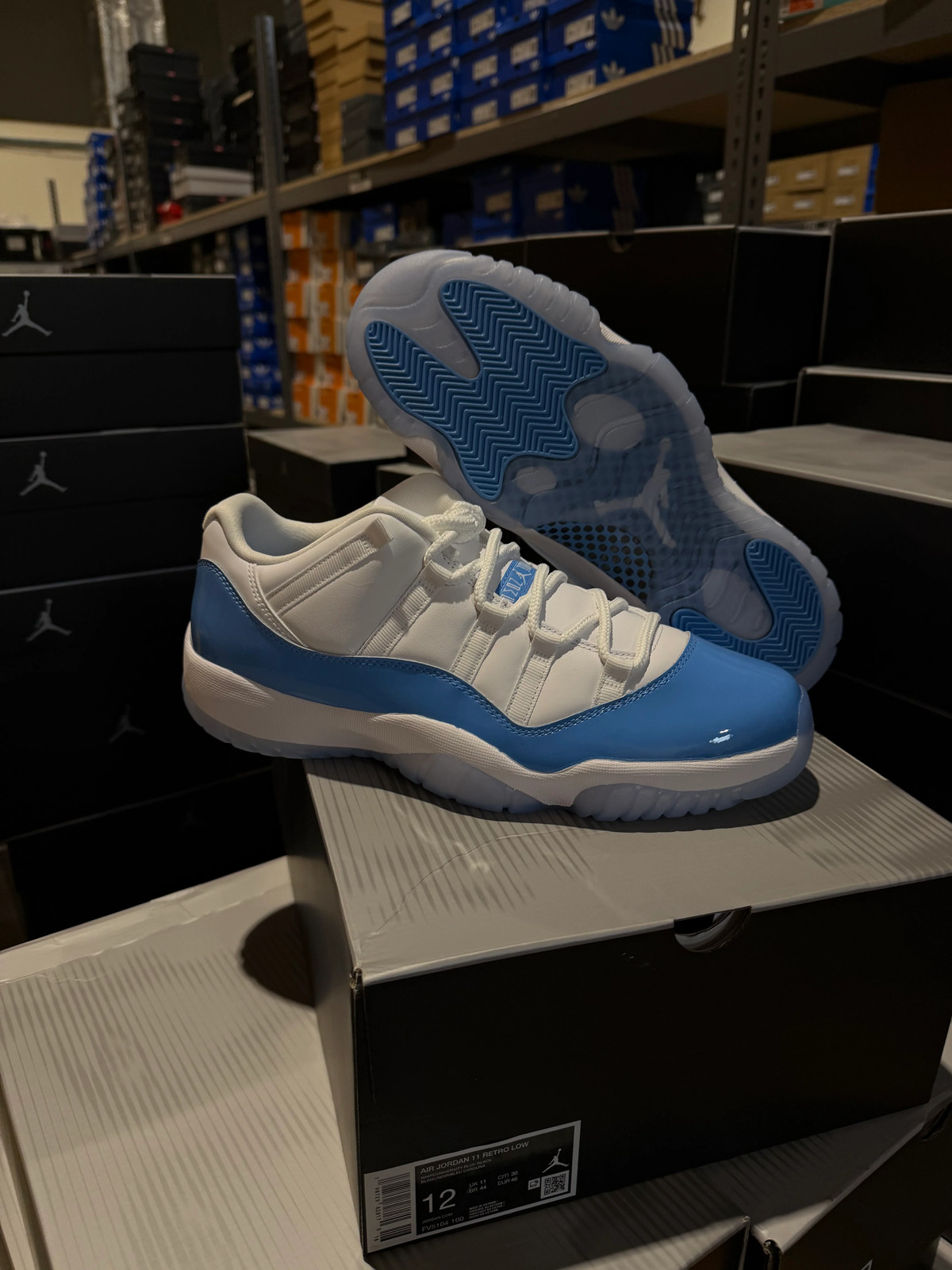 NEW Jordan 11 Retro Low University Blue (2026) FV5104-100