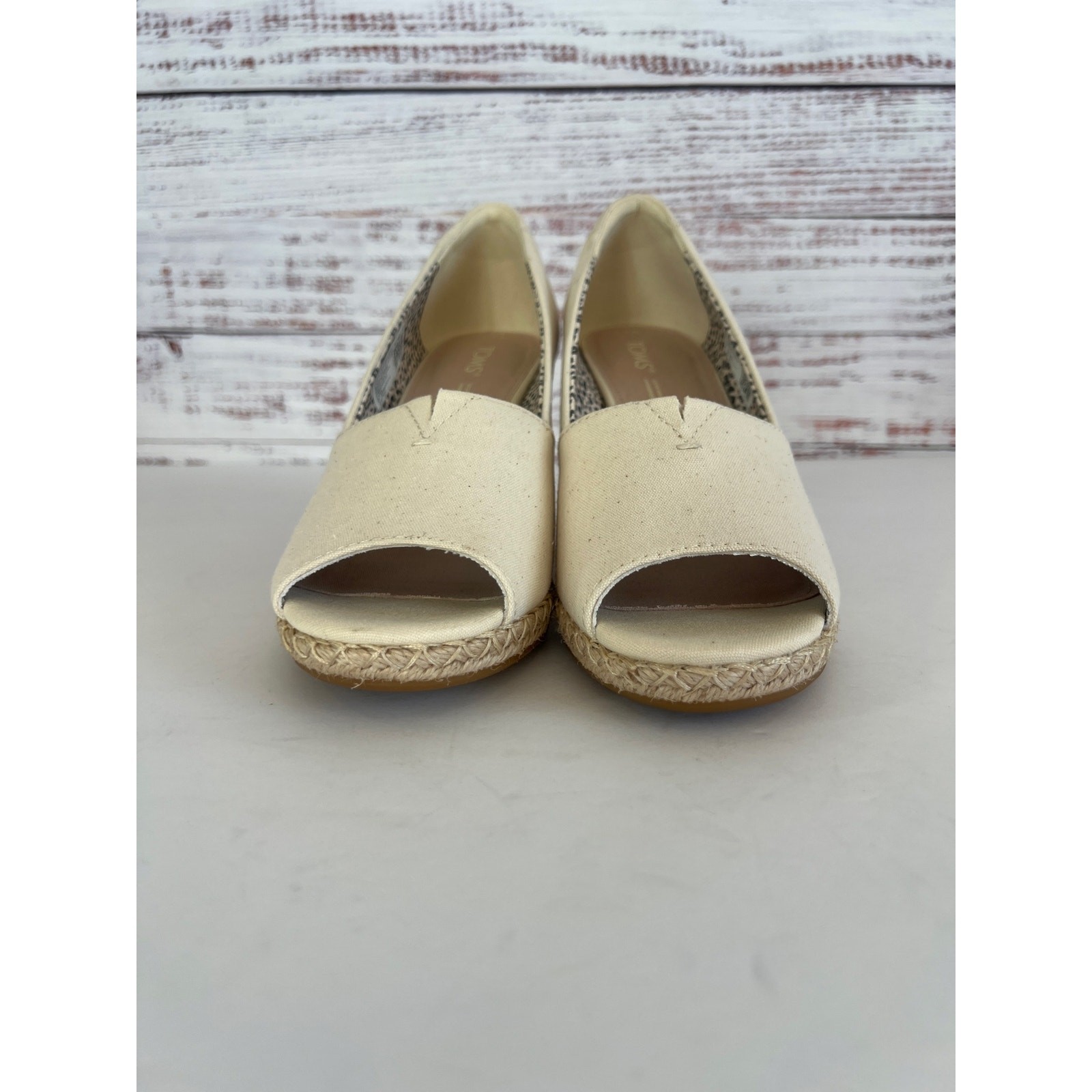 TOMS WOMENS MICHELLE PEEP TOE CANVAS ESPARDRILLE WEDGE PUMPS NATURAL 6 1/2