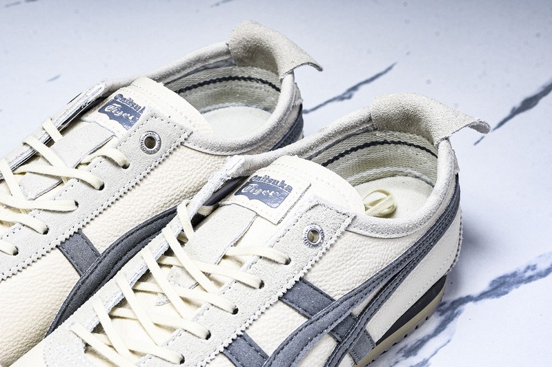 Onits*ka Tiger Mexico 66 SD Birch Metropolis 1183C015-200 Unisex Size 4-11