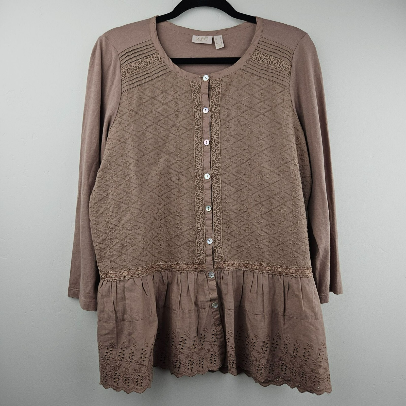 LOGO LAVISH Beige Blouse Womens M Prairie Cottagecore Eyelet Lace Button Ruffles