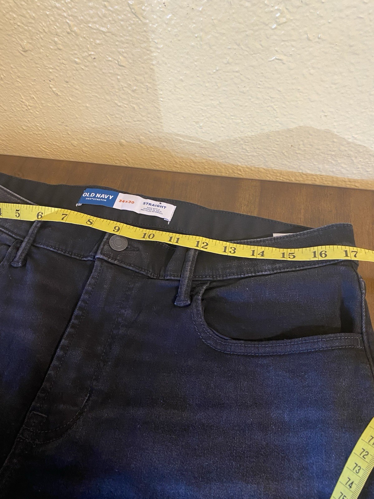 Old Navy Men’s Straight Leg Mid Rise Black Dark Wash Stretch Denim Jeans