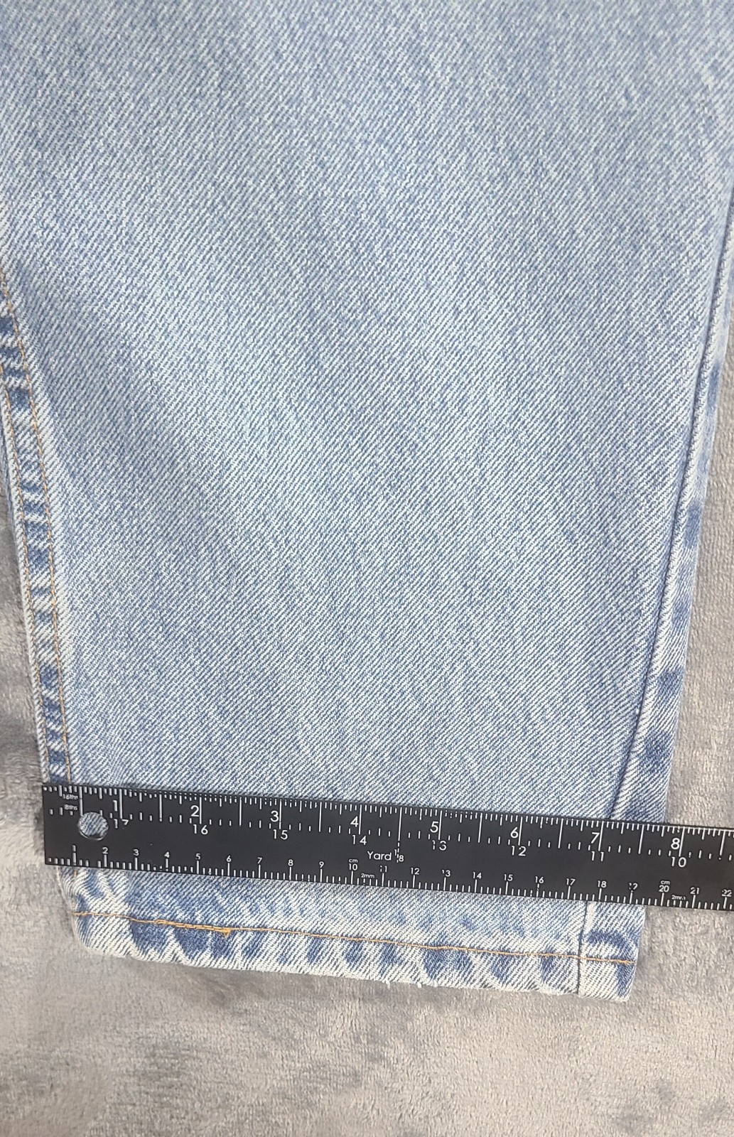 Vintage 1998 Levi’s 560 Women’s Size 14 Reg M Loose Fit Made in USA Blue Denim